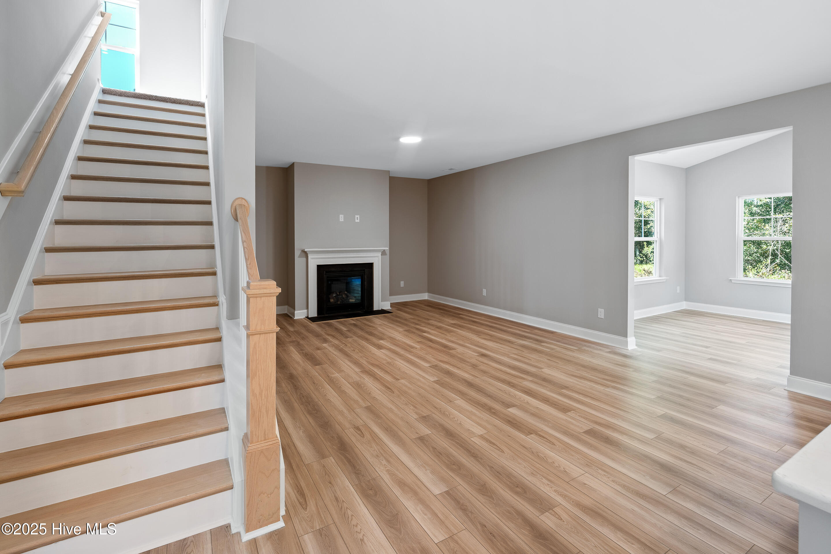 100515250 | Photo 15