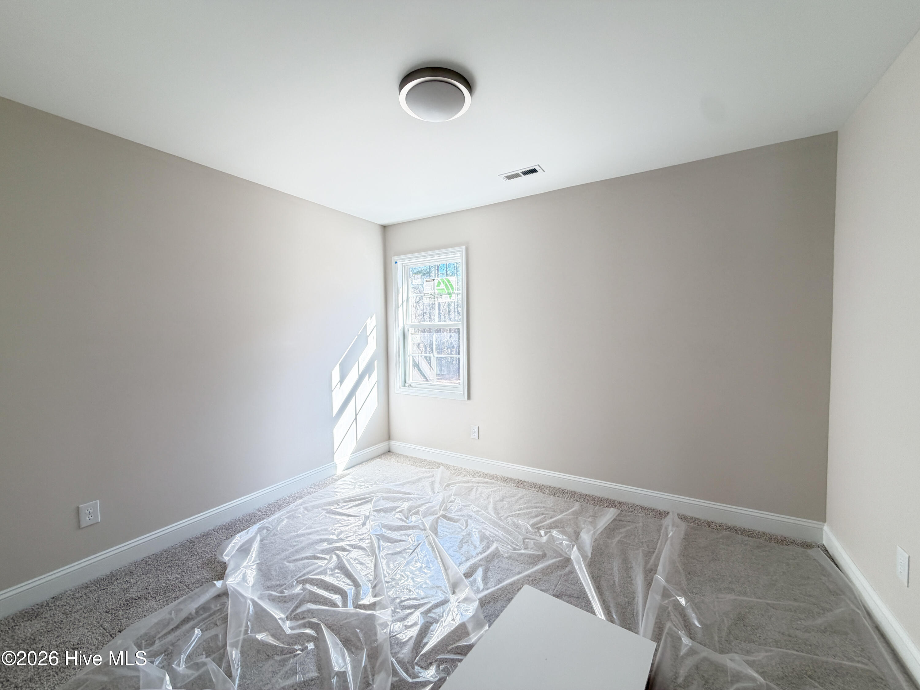 100552209 | Photo 18