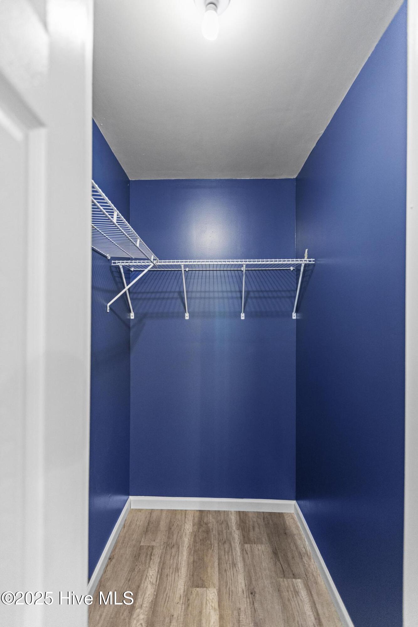 100547038 | Photo 22