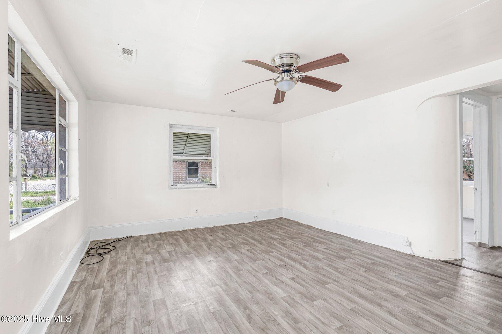 005-415EstellStreet-RockyMount-NC-27803-