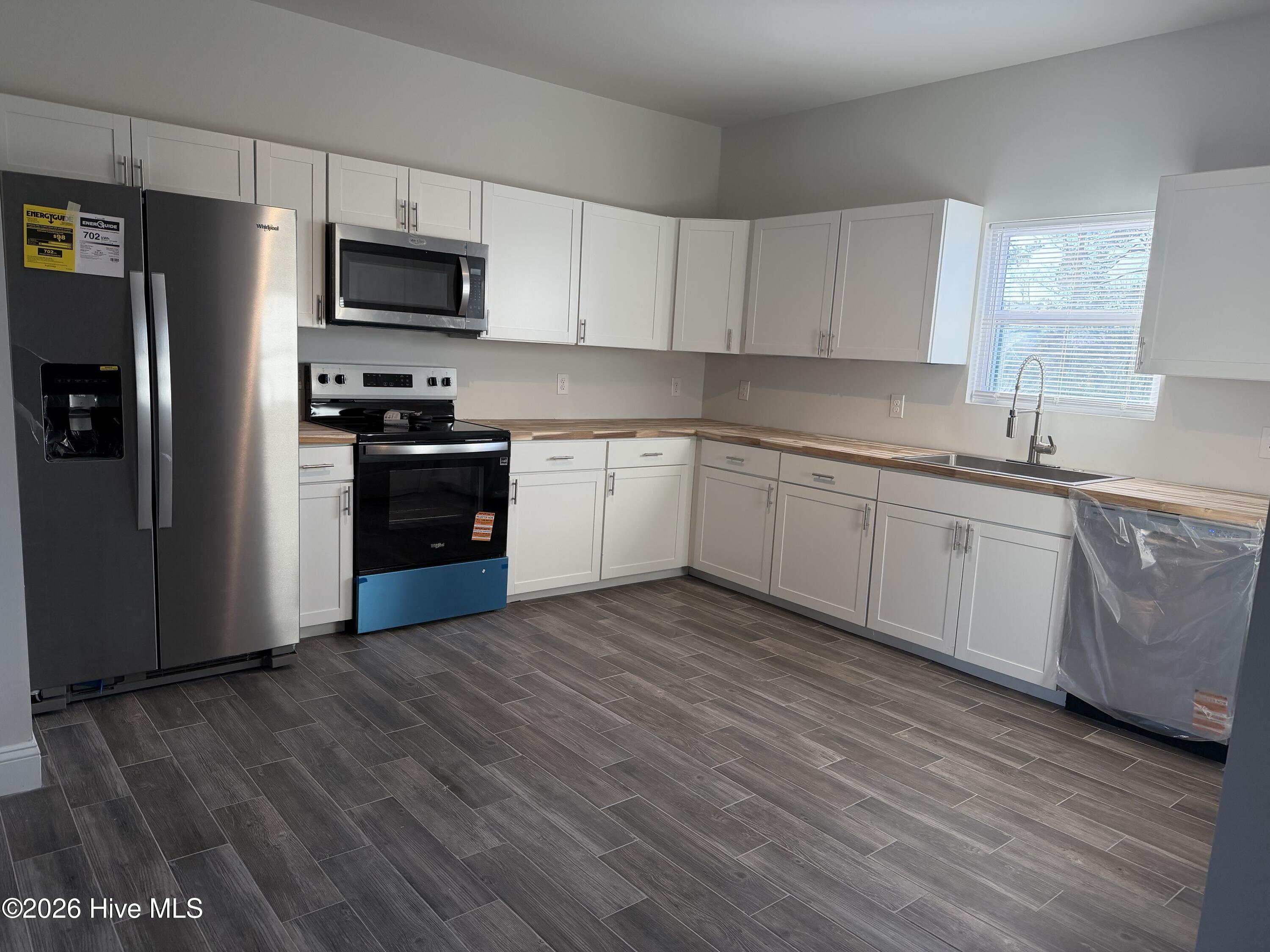 711 Tallman Circle,Midway Park