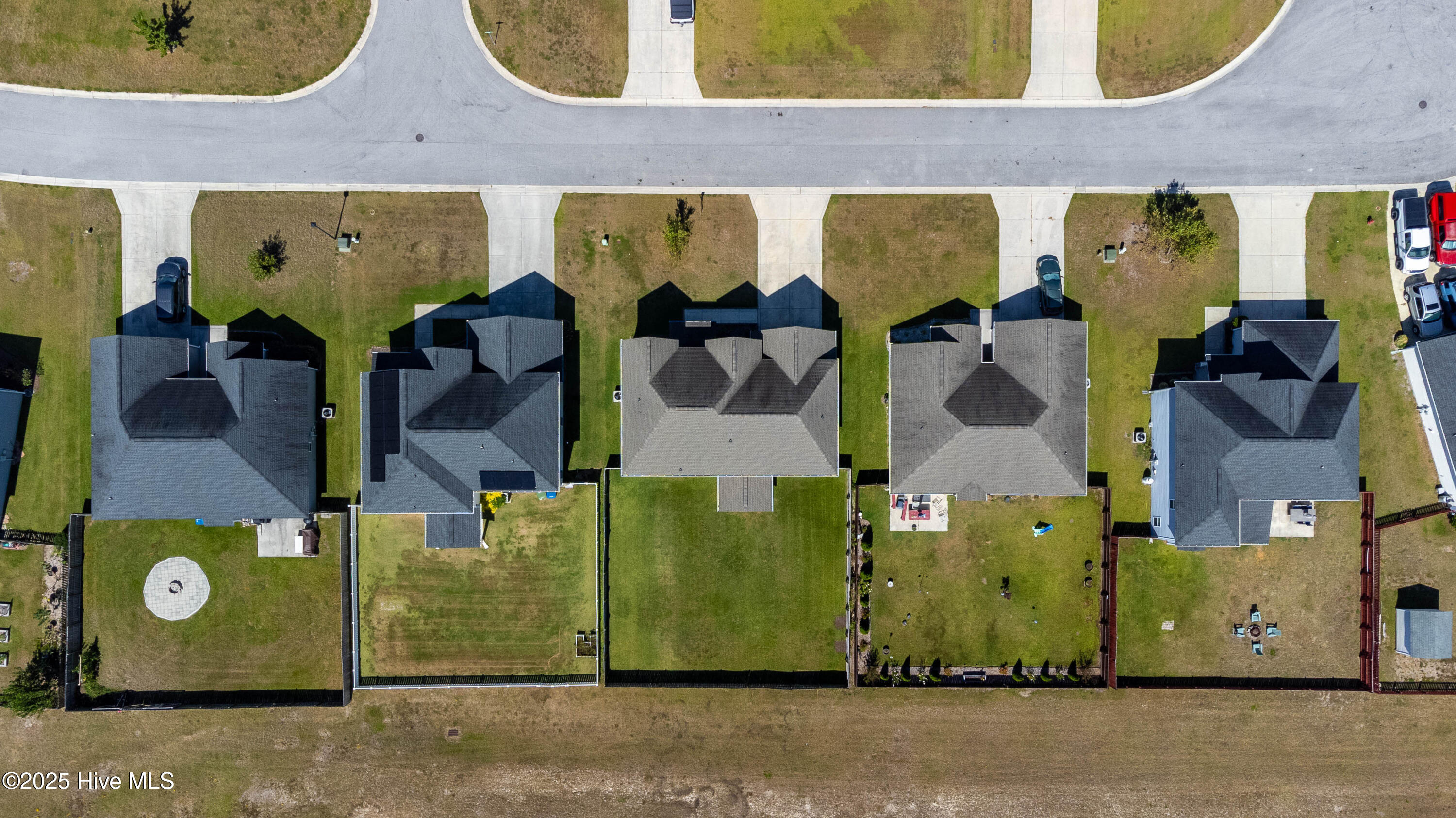 100528523 | Photo 53