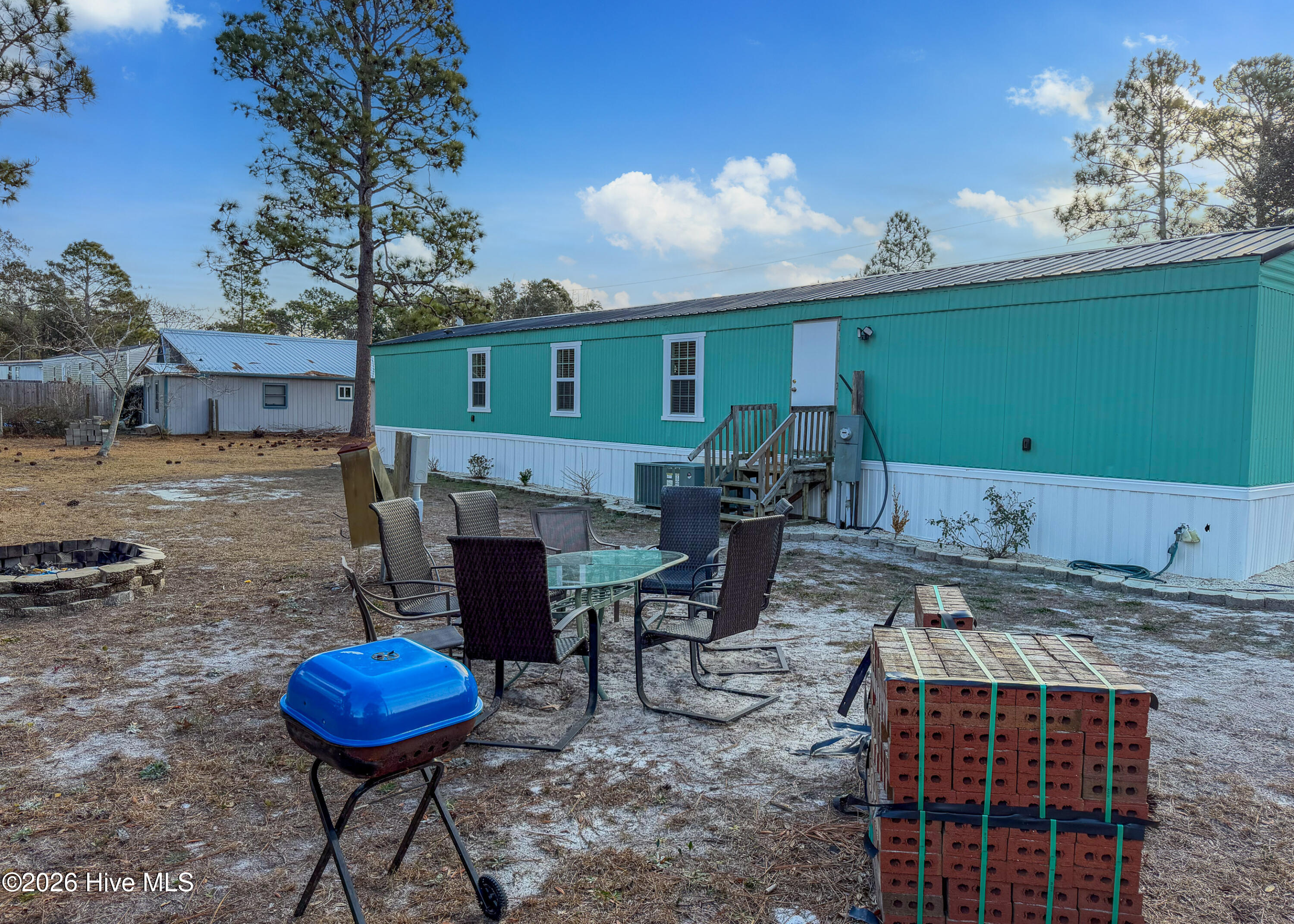 100552713 | Photo 28