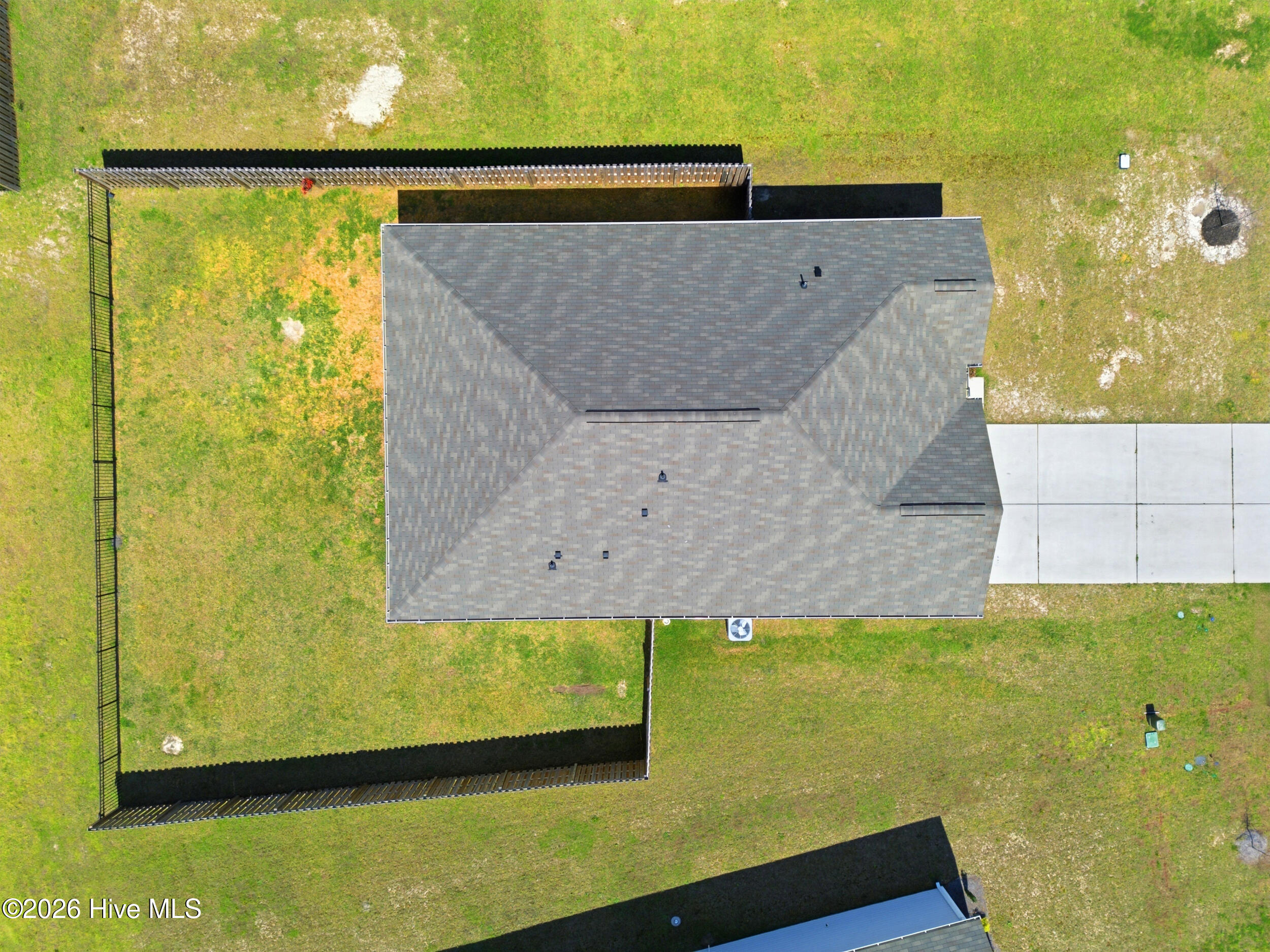 100558236 | Photo 39