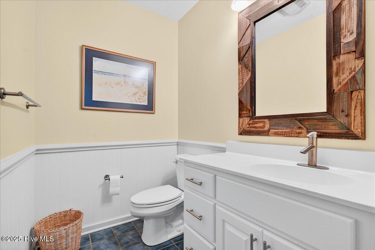 100543410 | Photo 62