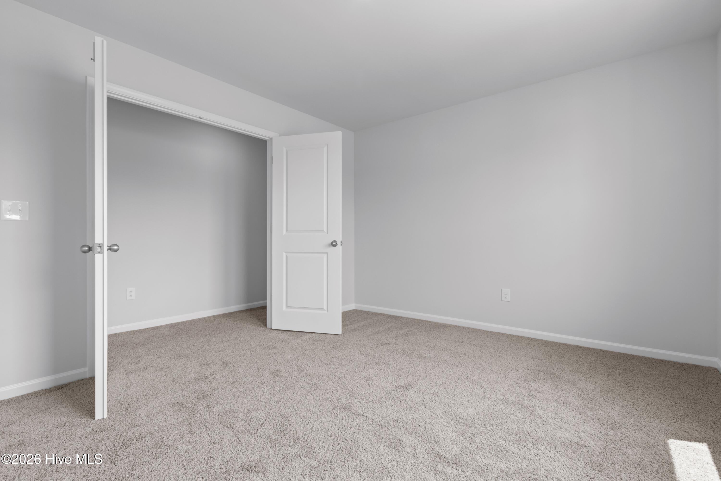 100557656 | Photo 42