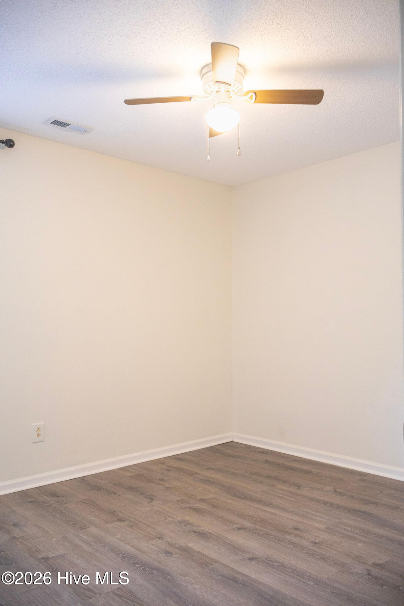 206 Blueberry Court,Hubert