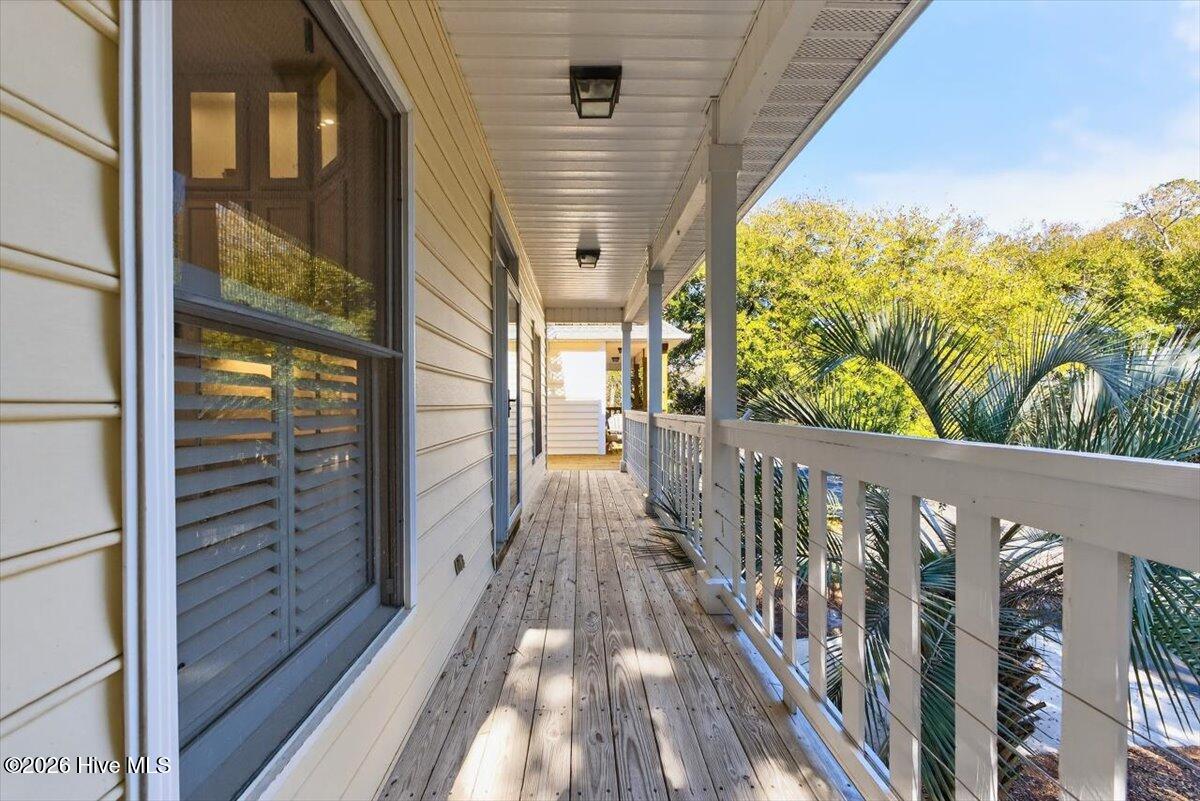 100551155 | Photo 62