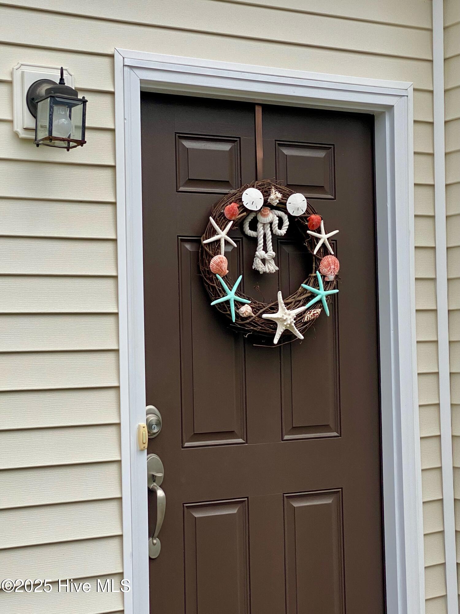 100529406 | Photo 49