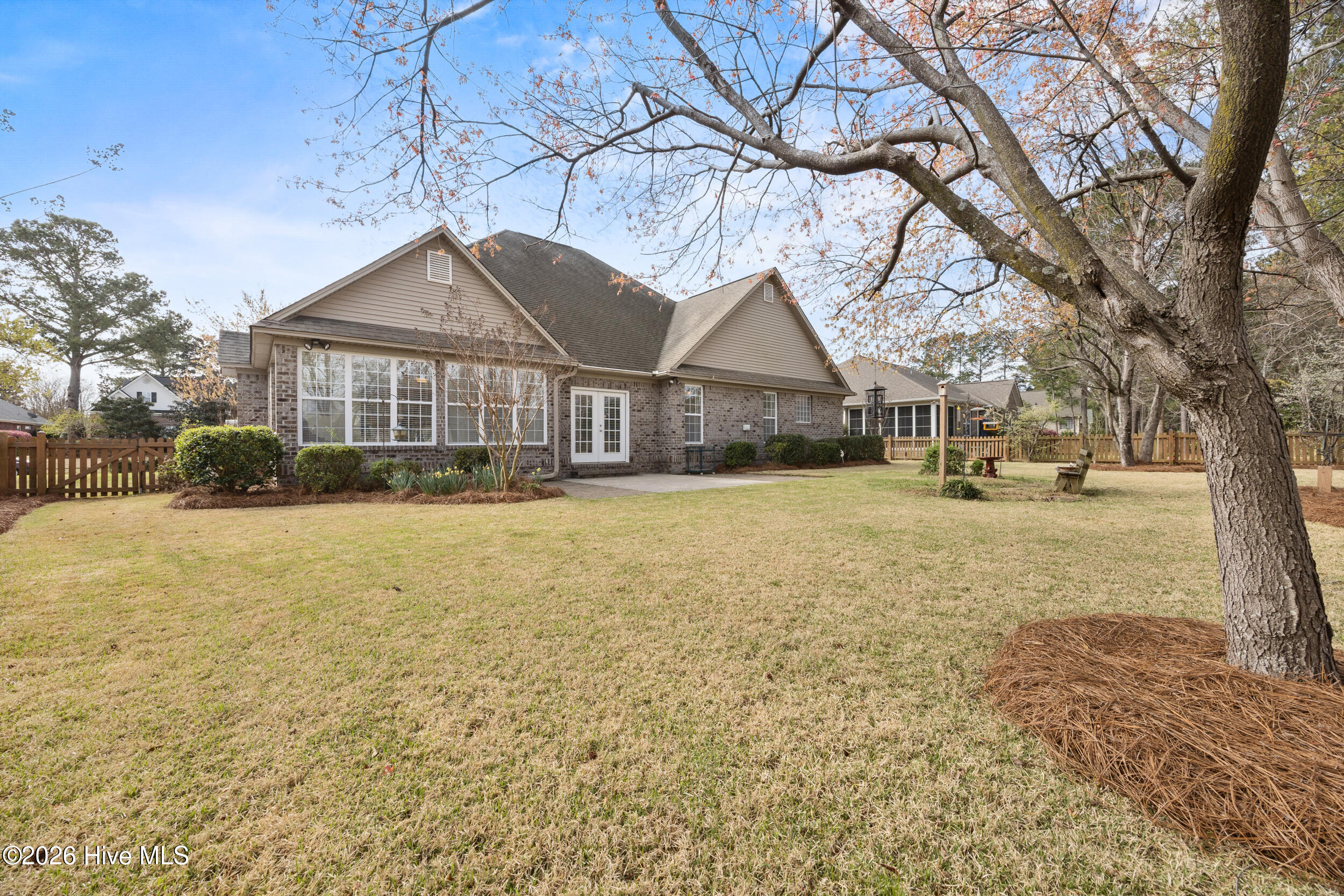 100564950 | Photo 42