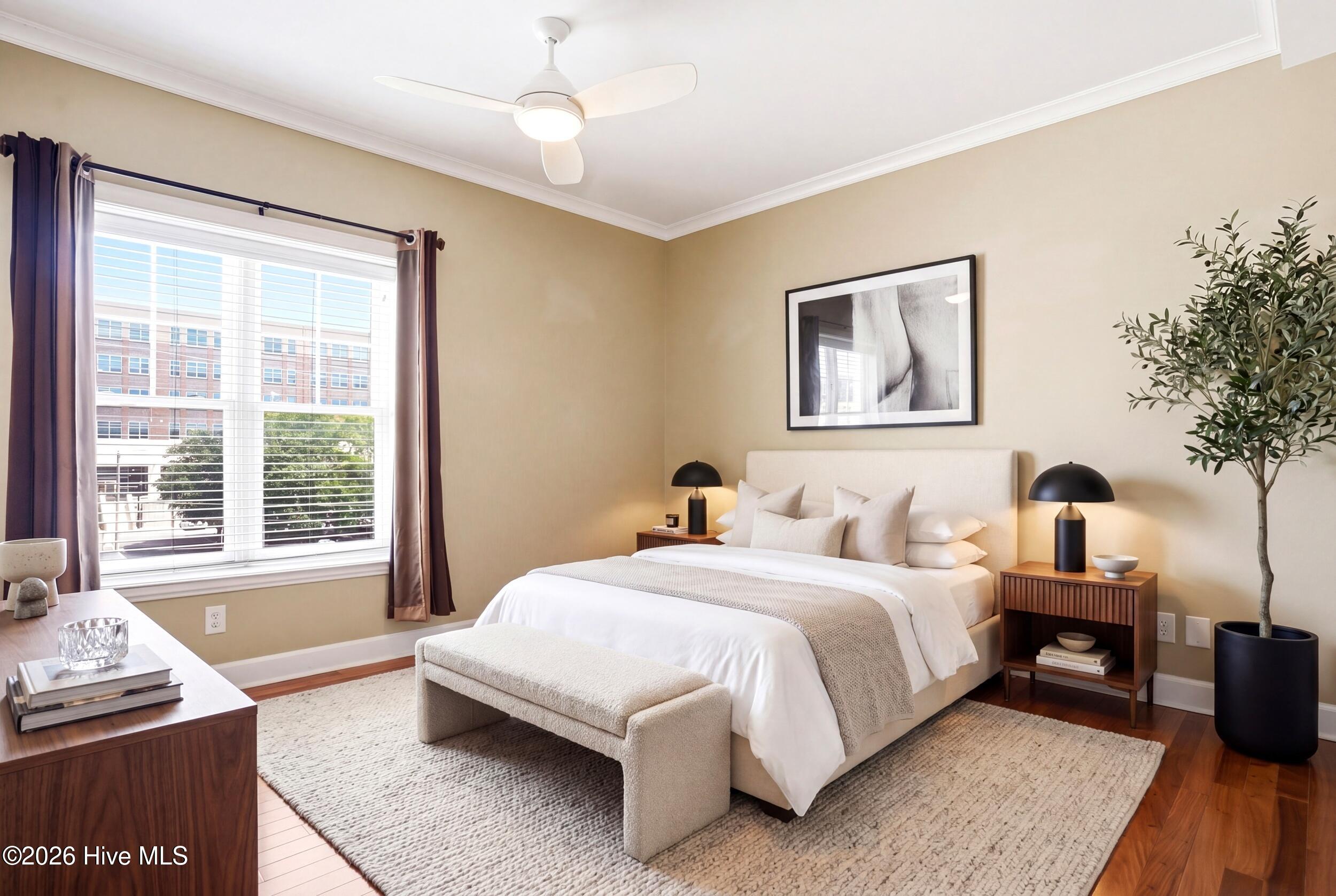 100570172 | Photo 17