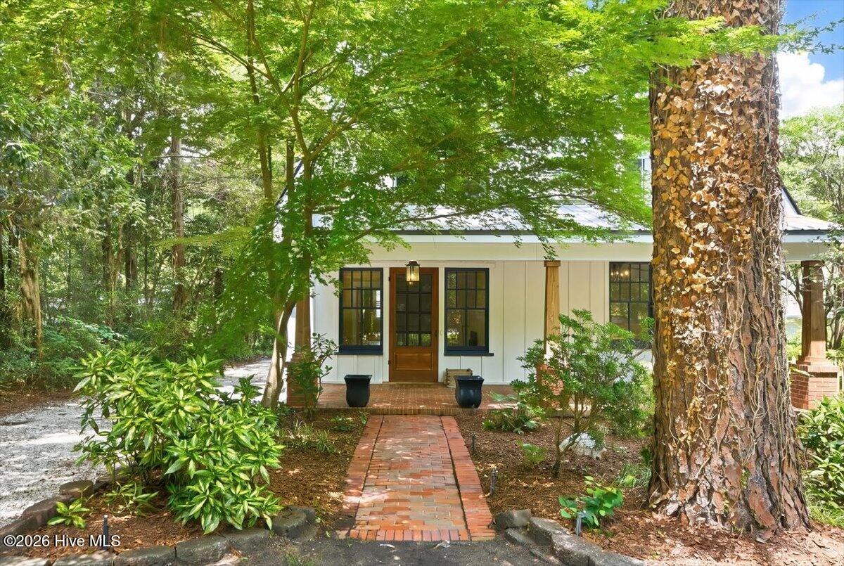 260 N Ridge Street, Southern Pines, NC 28387 Listing Photo  1