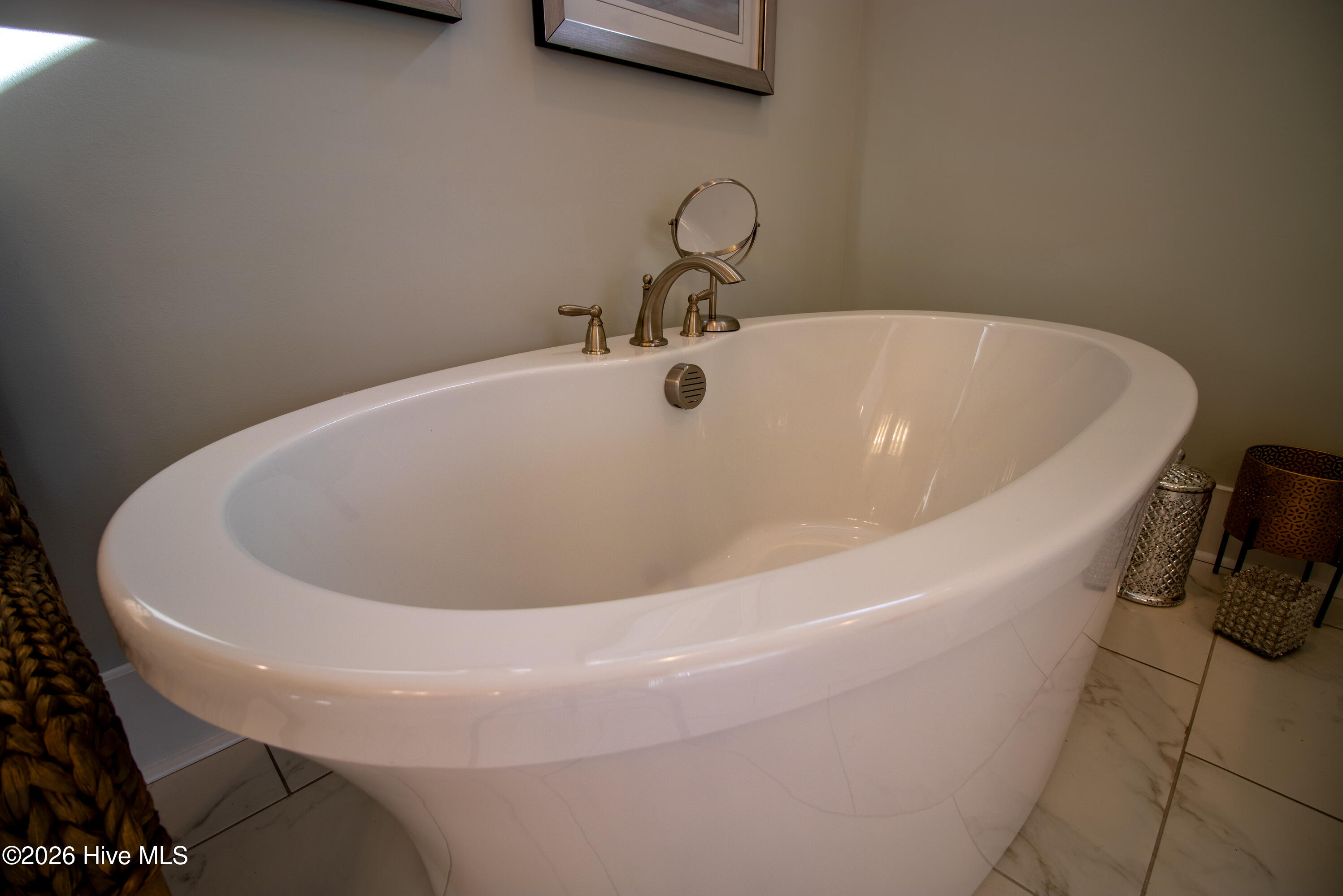 100552497 | Photo 28