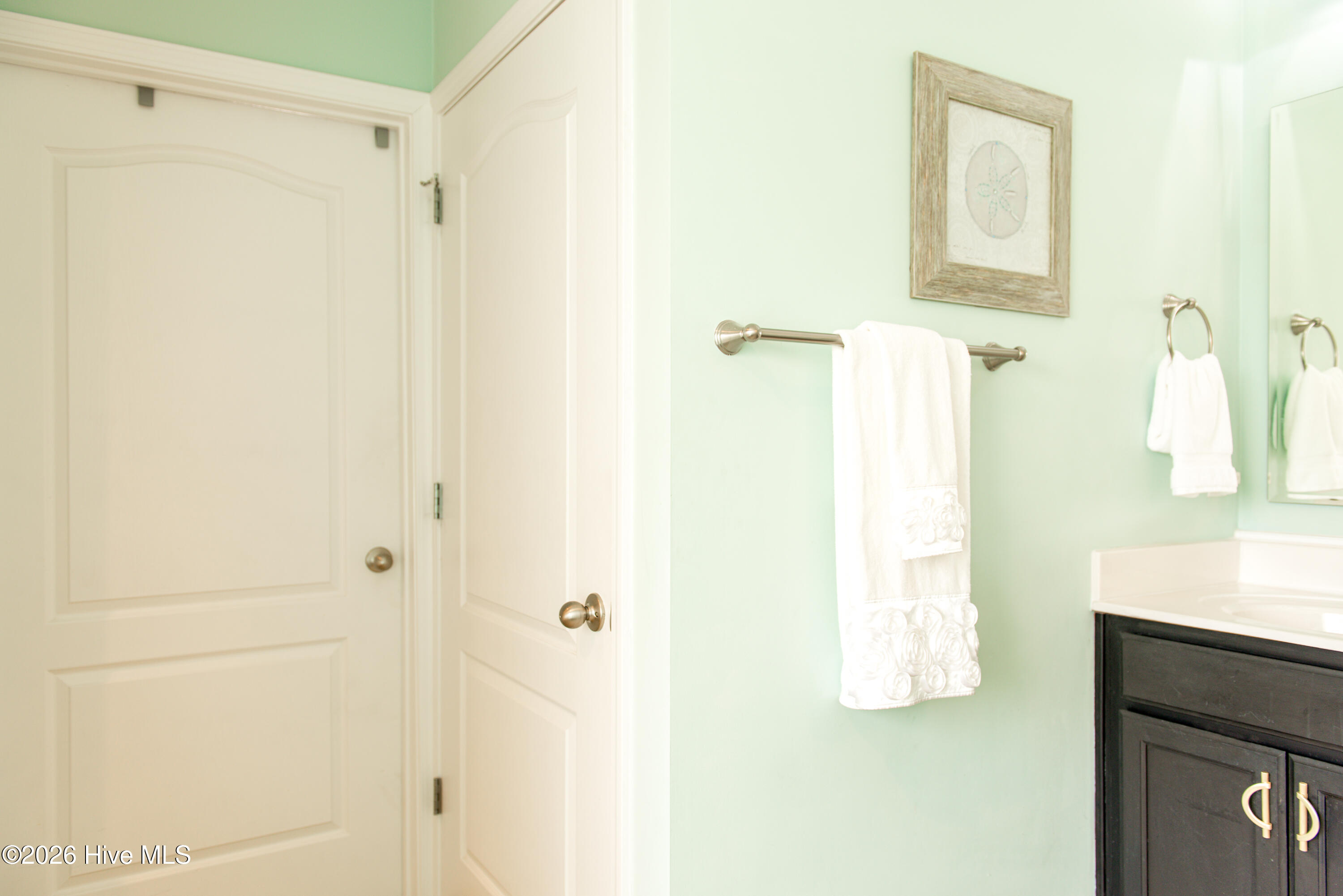 100553432 | Photo 66