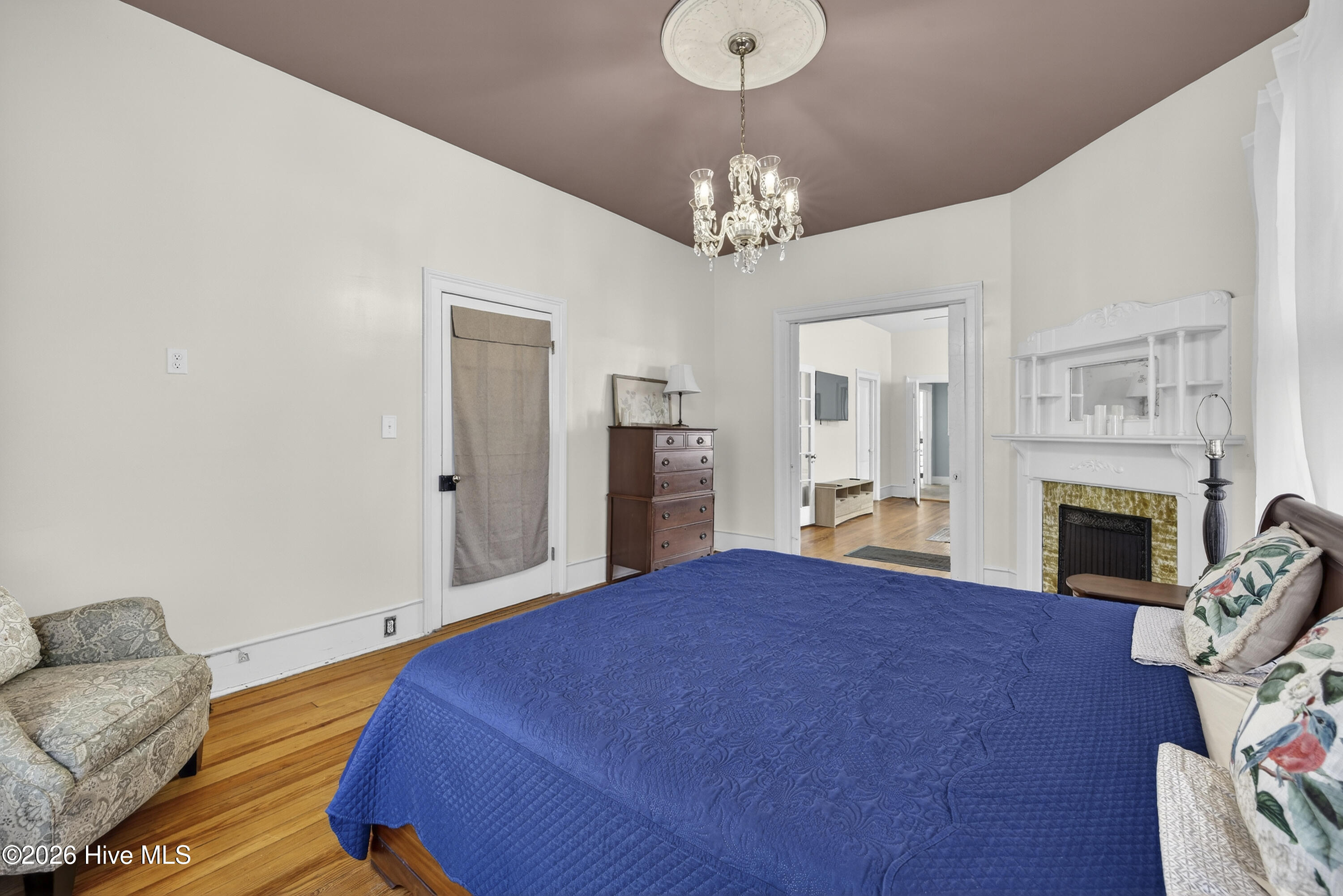 100555713 | Photo 20