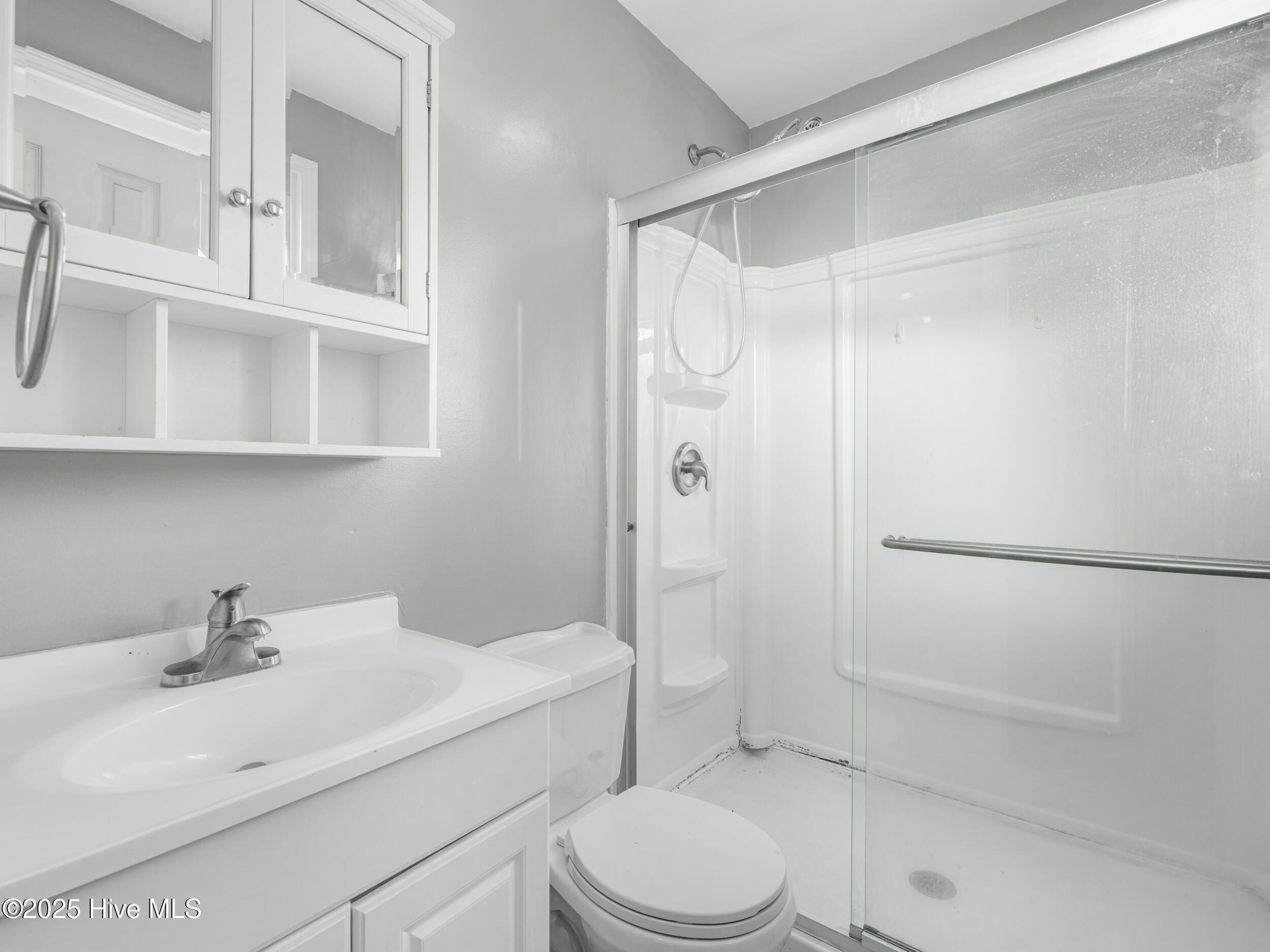 100545406 | Photo 25