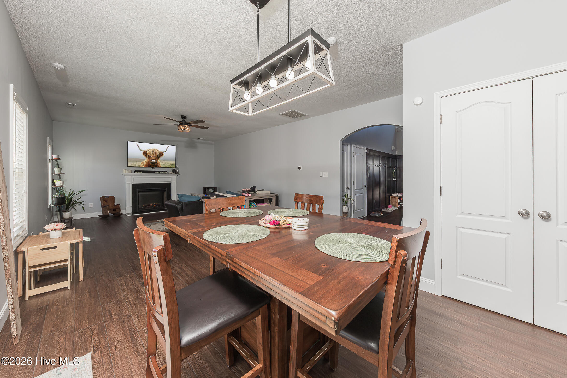 100554751 | Photo 19