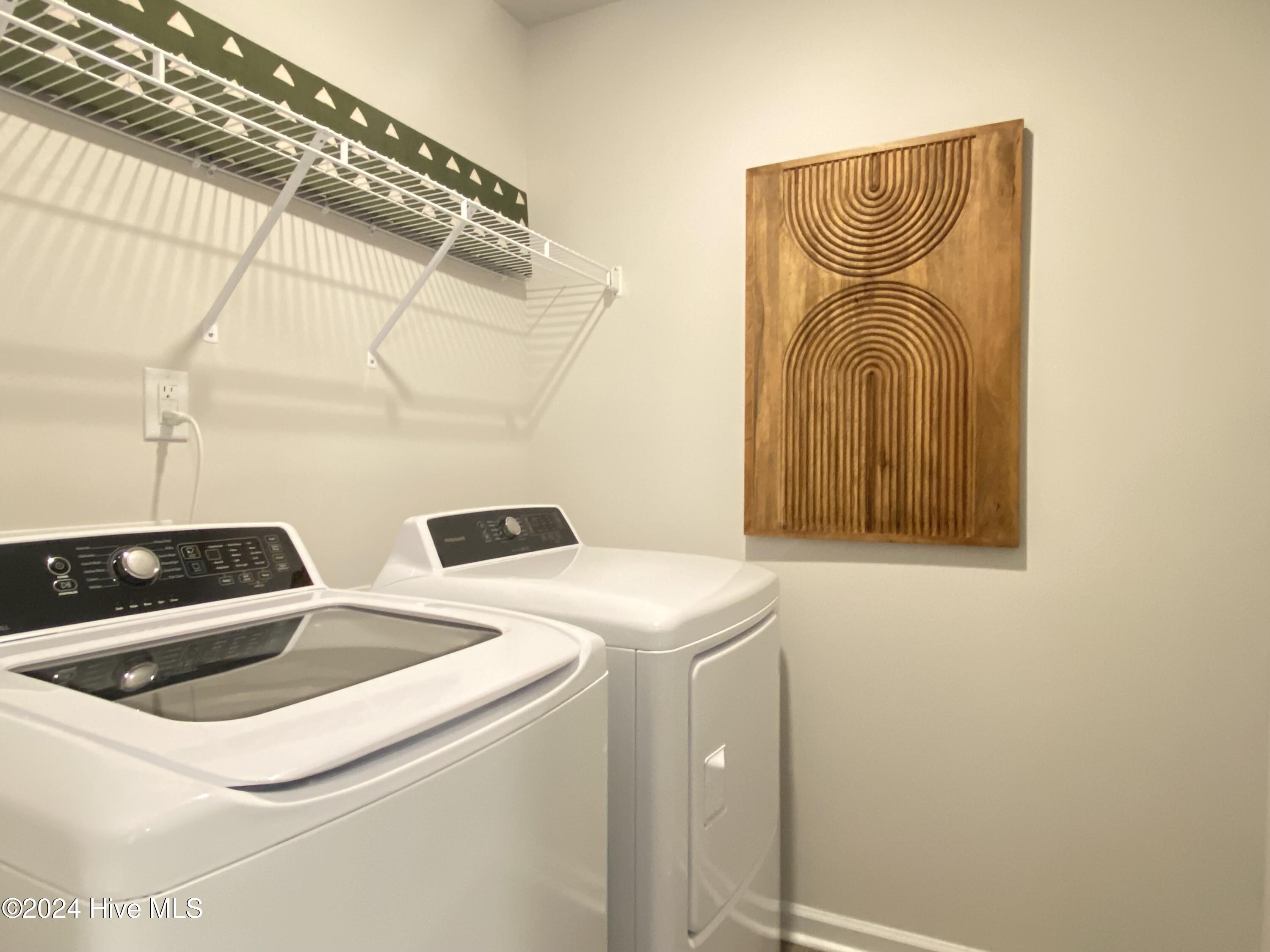 5191 Meagan Lane NE, Winnabow, NC 28479 – photo 12: Laundry