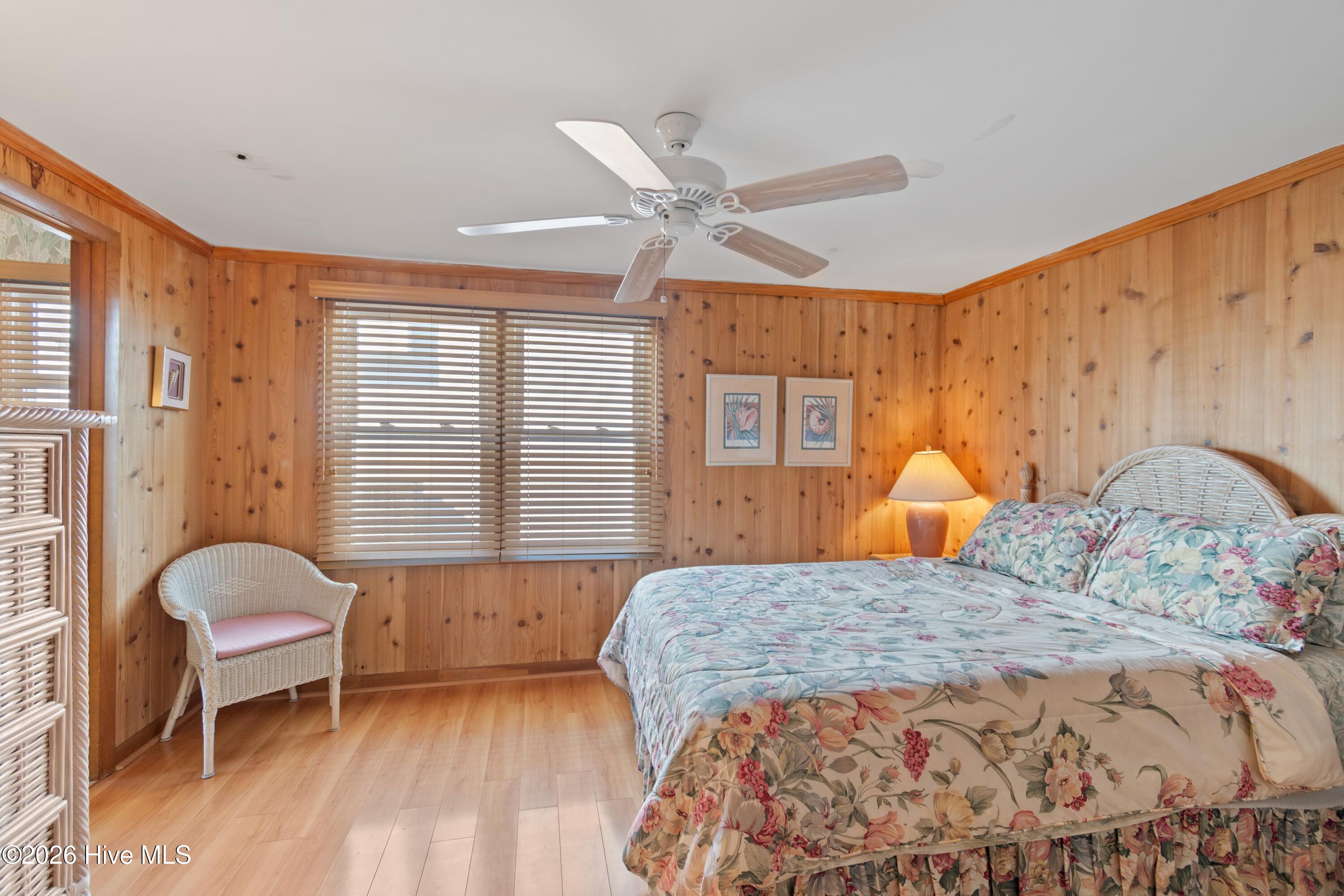 100553939 | Photo 29