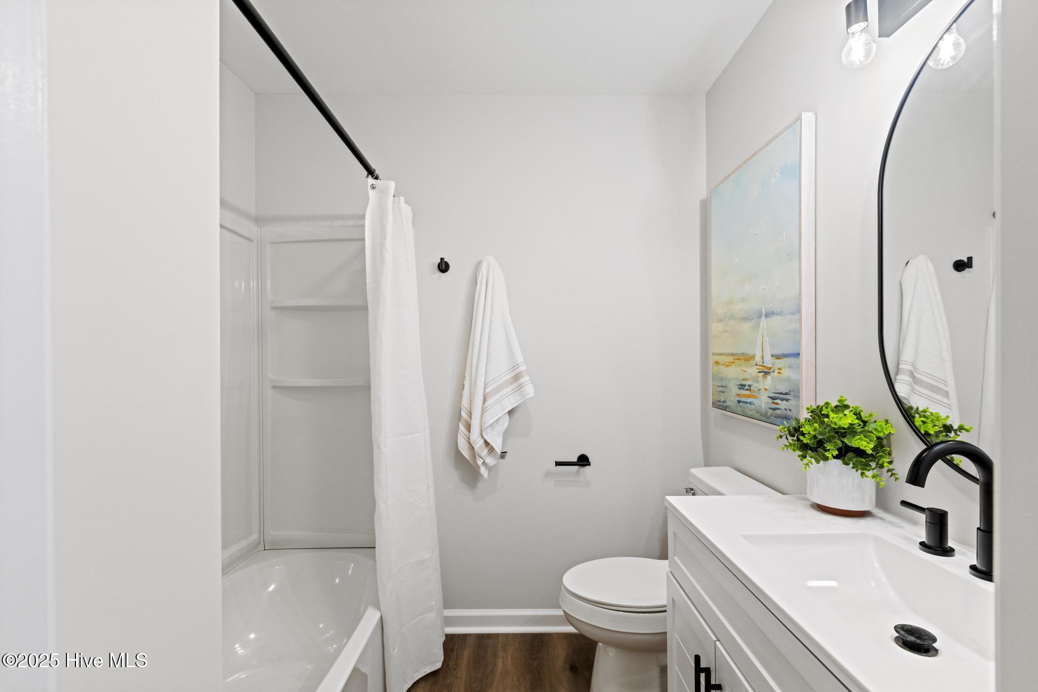 100541728 | Photo 28