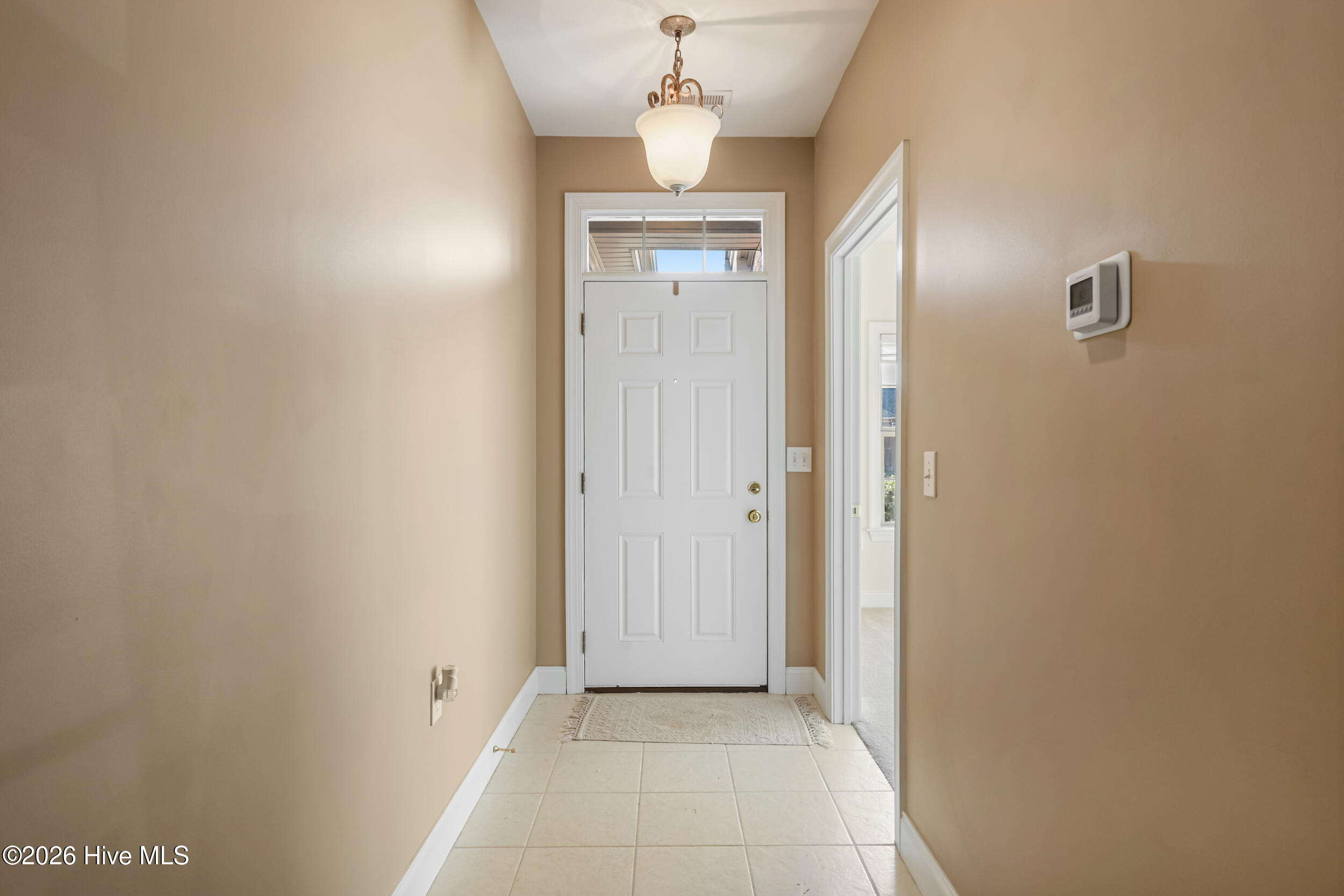 100552325 | Photo 32