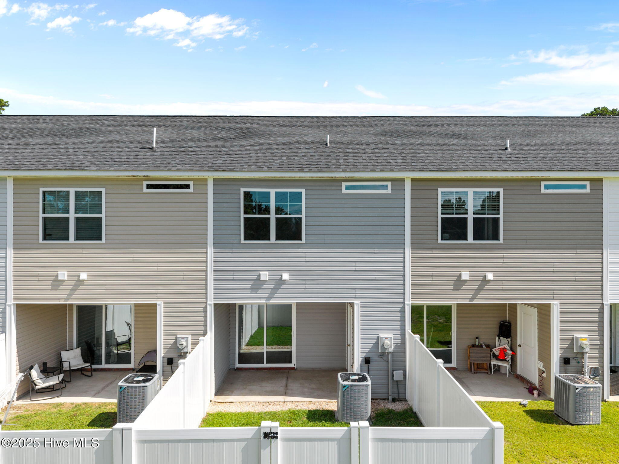 100521503 | Photo 39