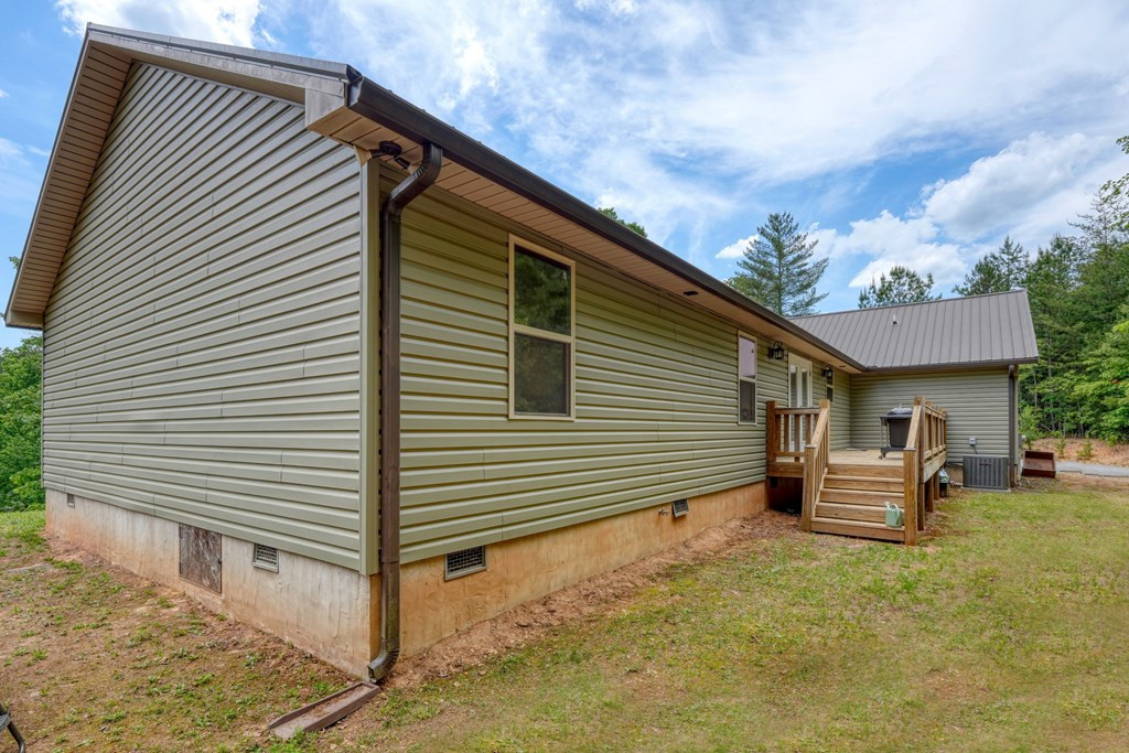 290 Butterball Boulevard, Murphy, NC 28906 Listing Photo  6