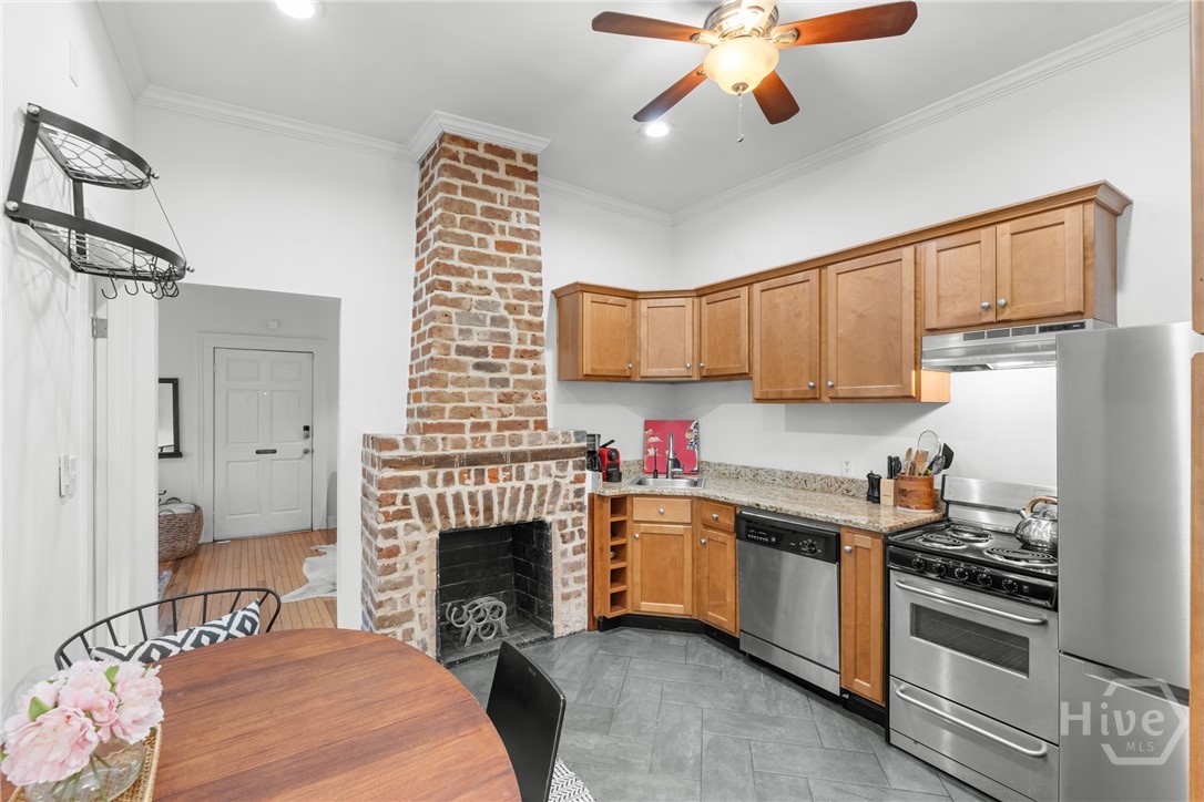 108 W Duffy Lane, Savannah, GA, 31401