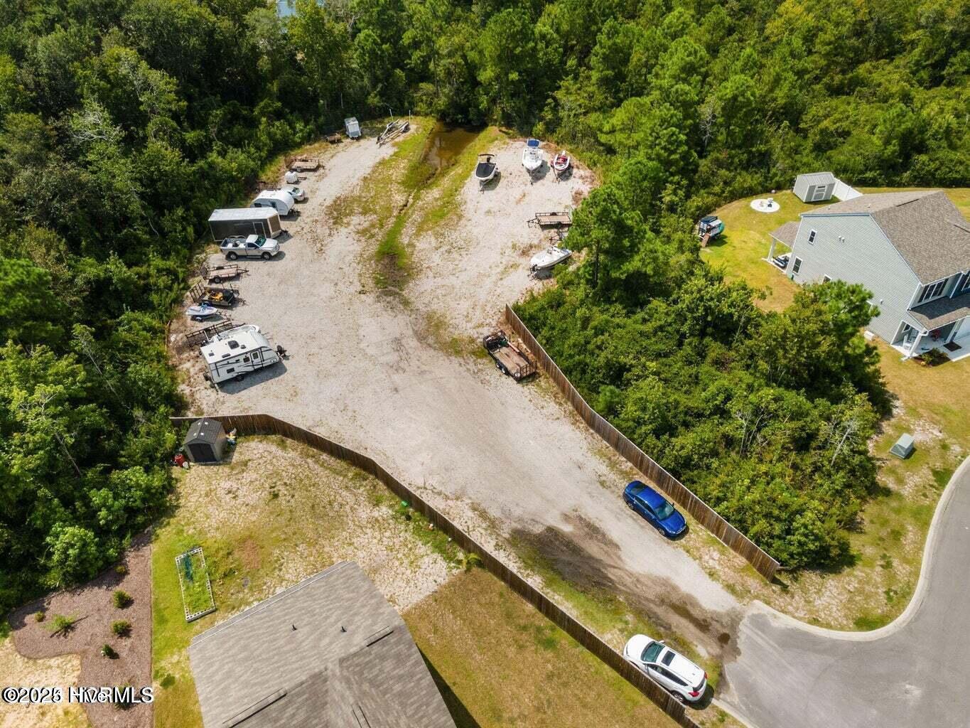 100539651 | Photo 70