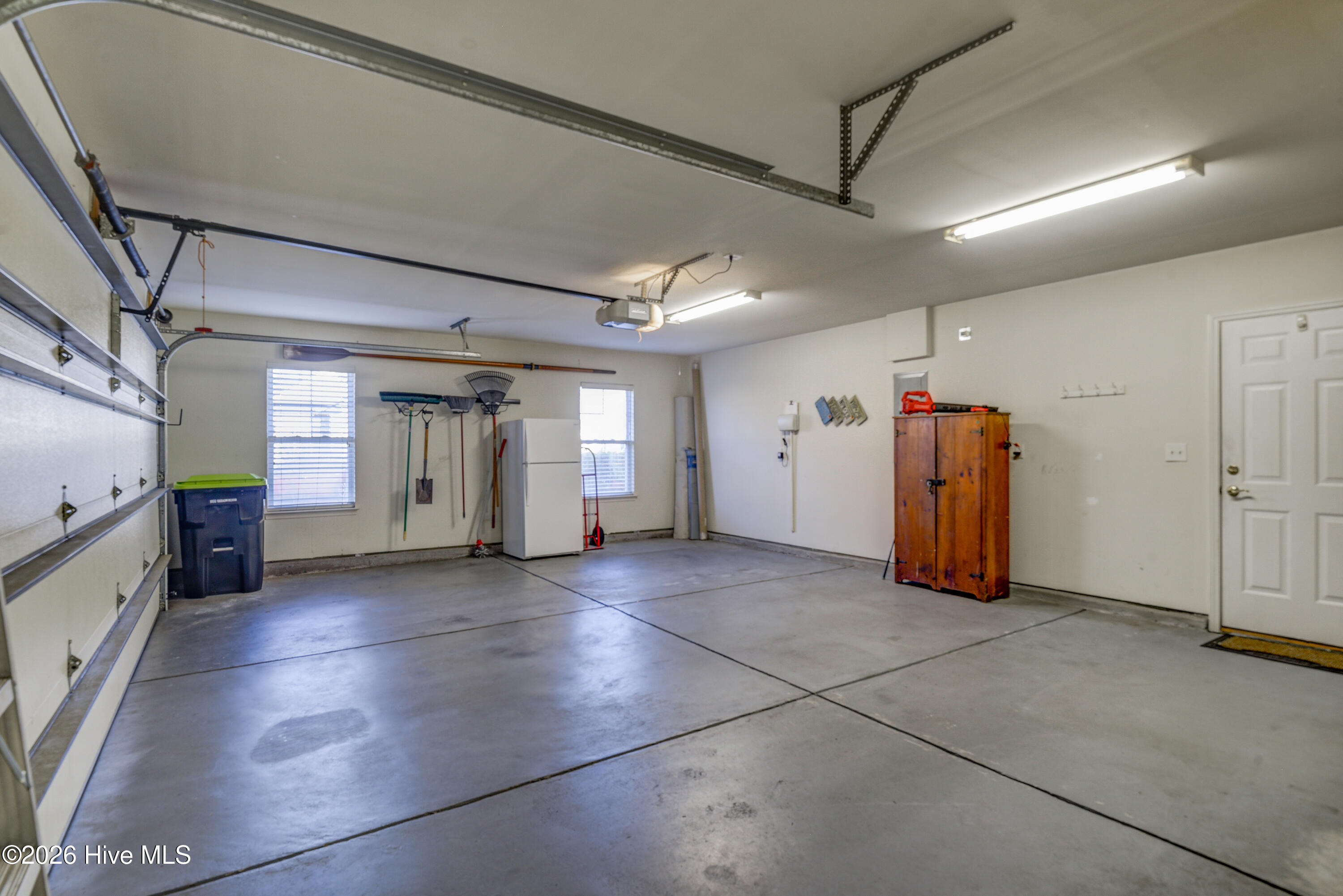 100554732 | Photo 31