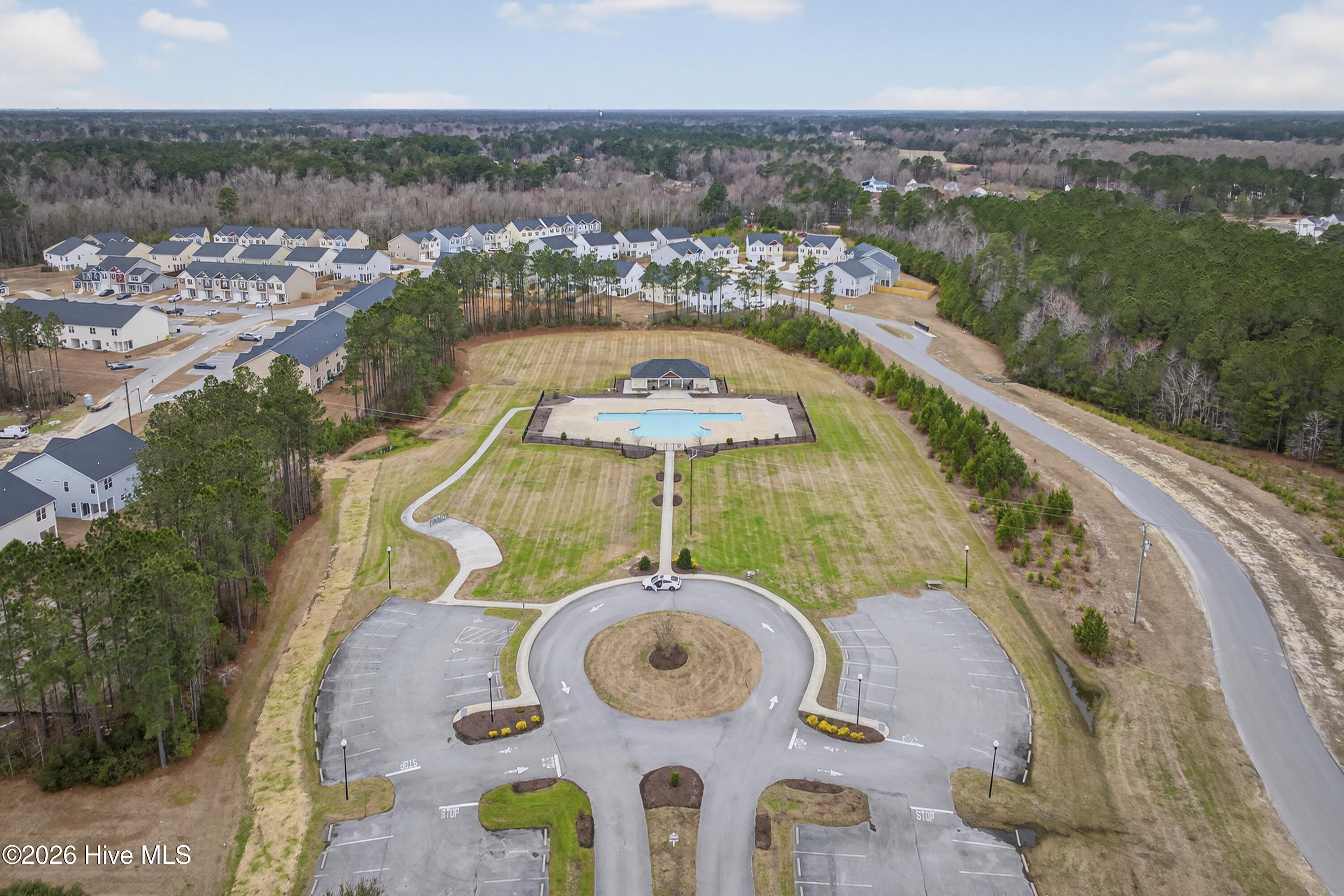 100558052 | Photo 72