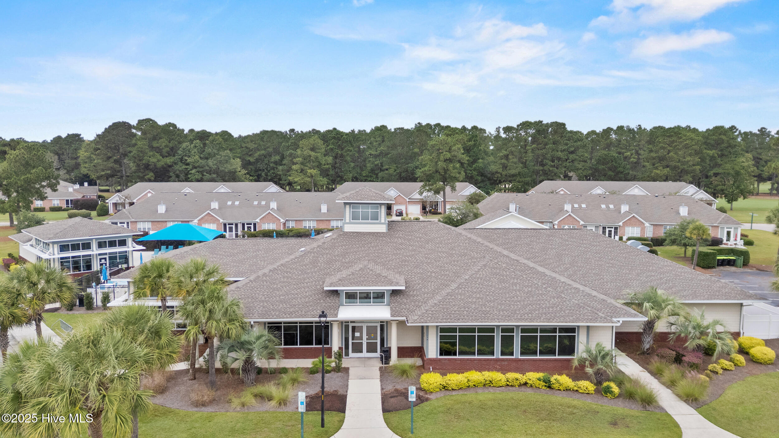 100536659 | Photo 51