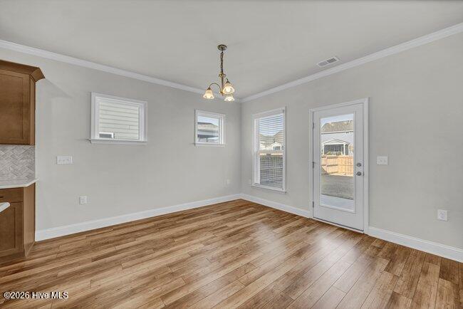 100549094 | Photo 19