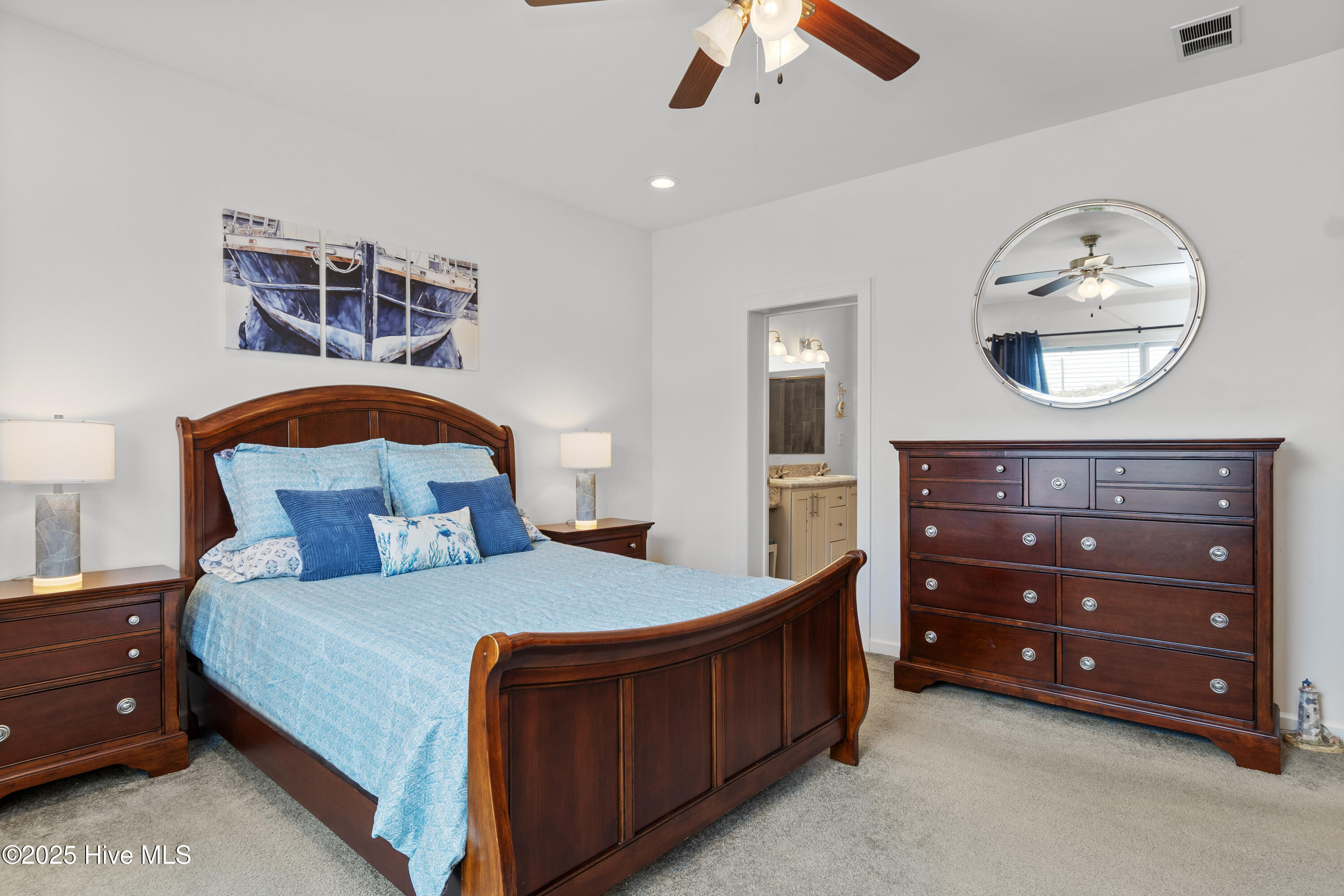 100520173 | Photo 31