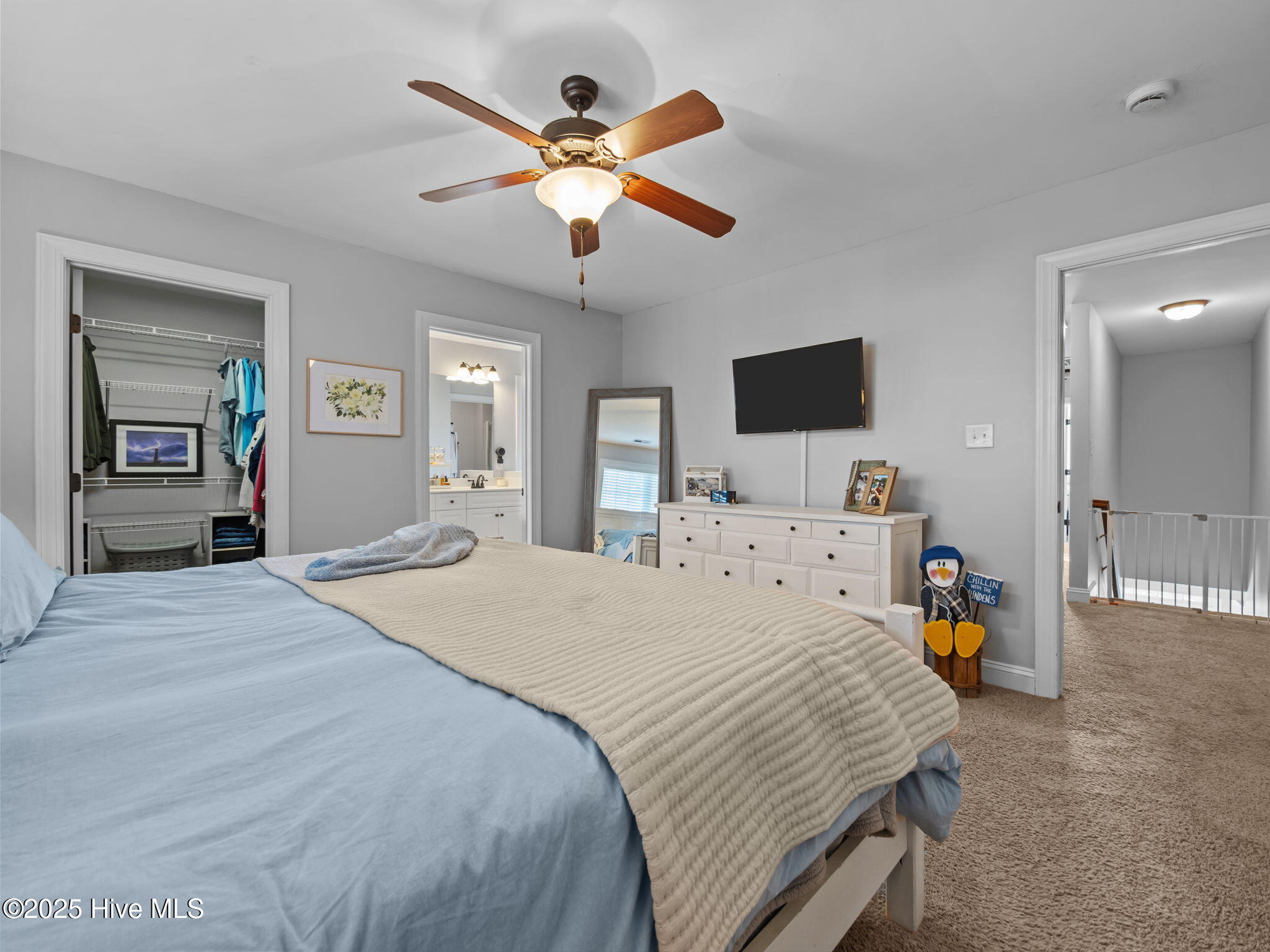 100546658 | Photo 23