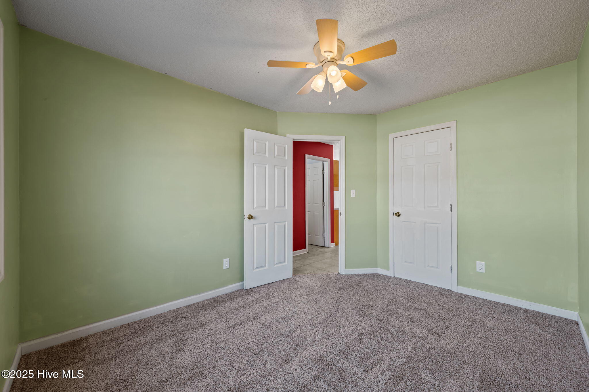 100544578 | Photo 24