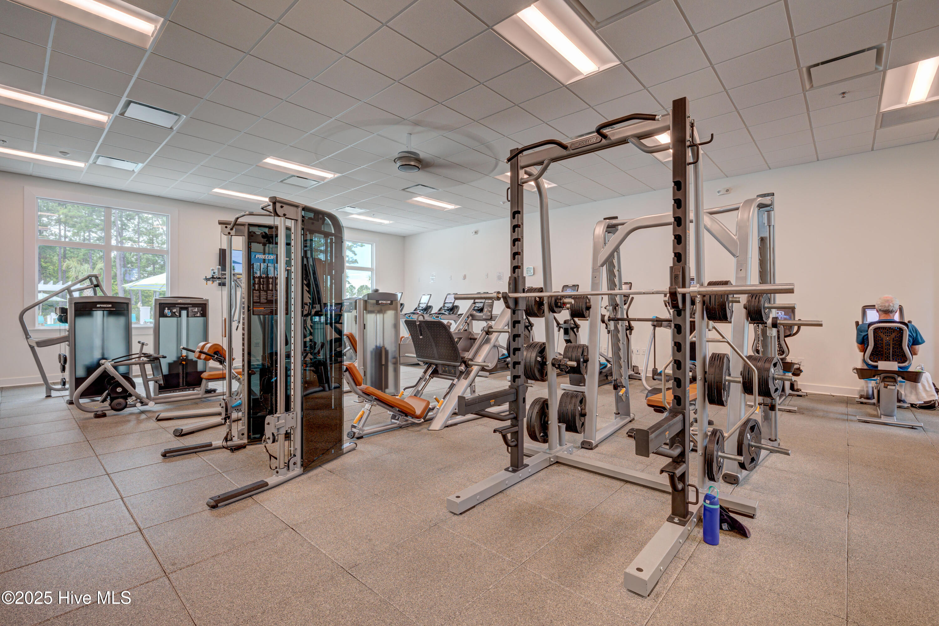 100547164 | Photo 84