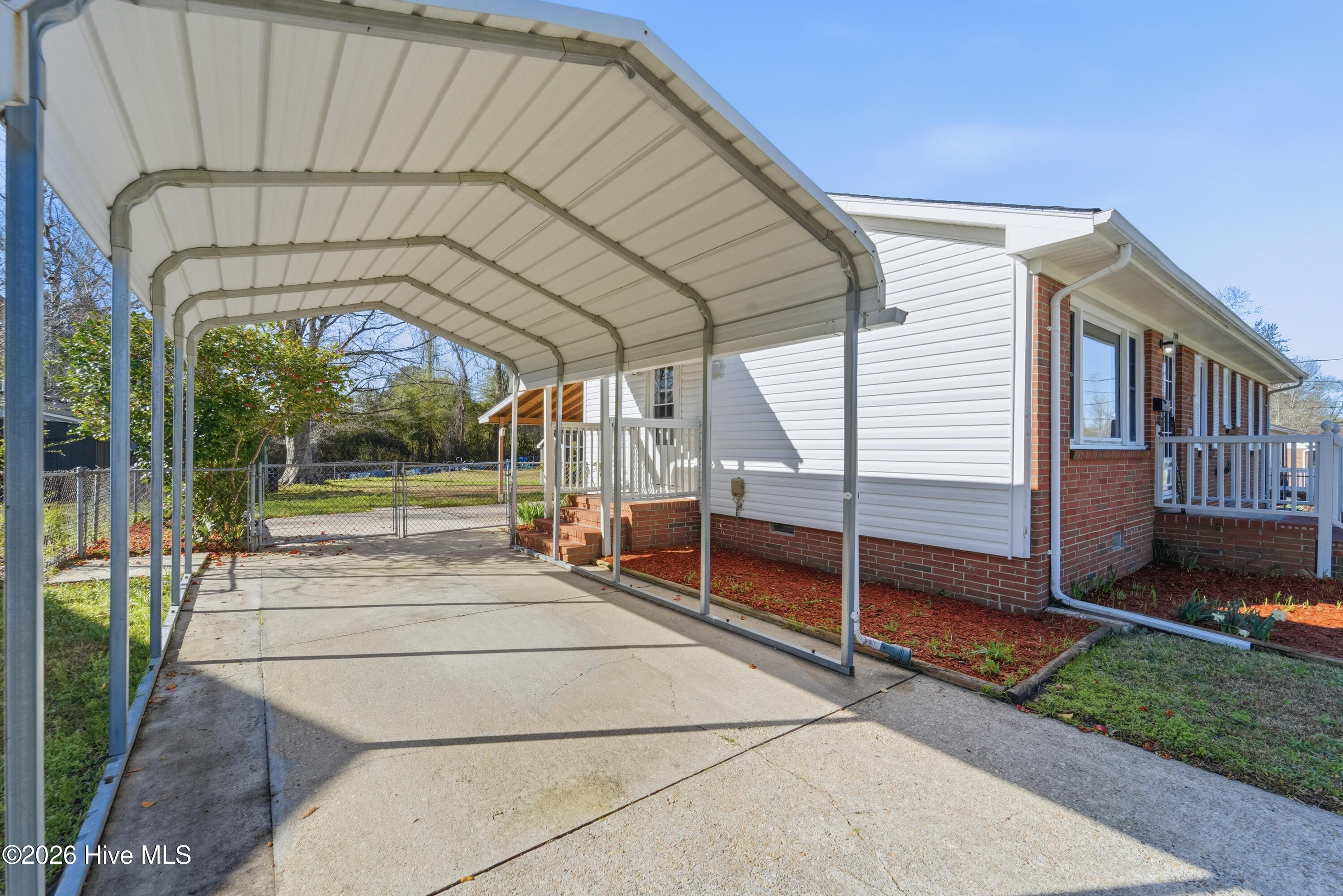 208 Puller Drive, Jacksonville, NC, 28540