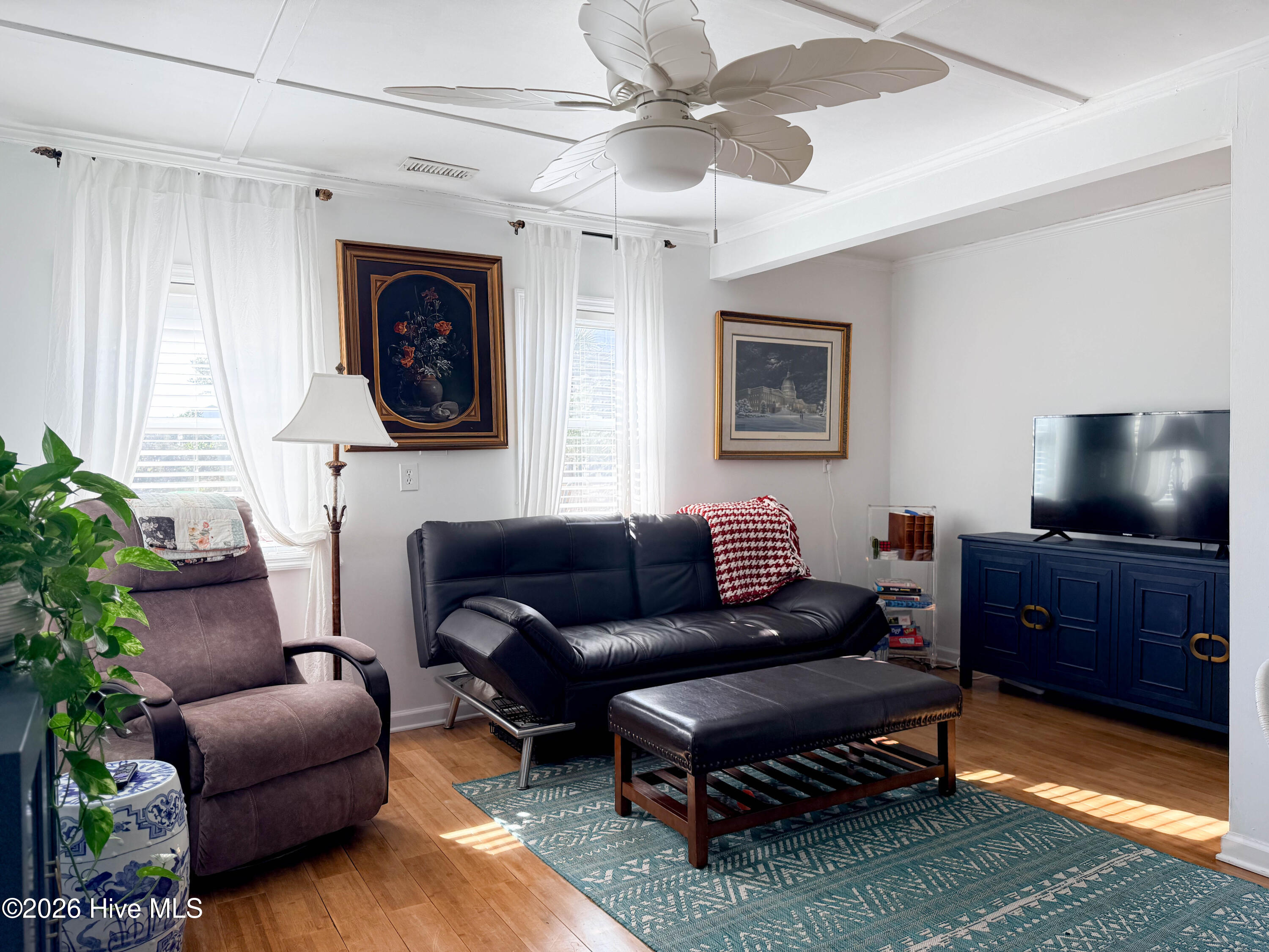 100556451 | Photo 18