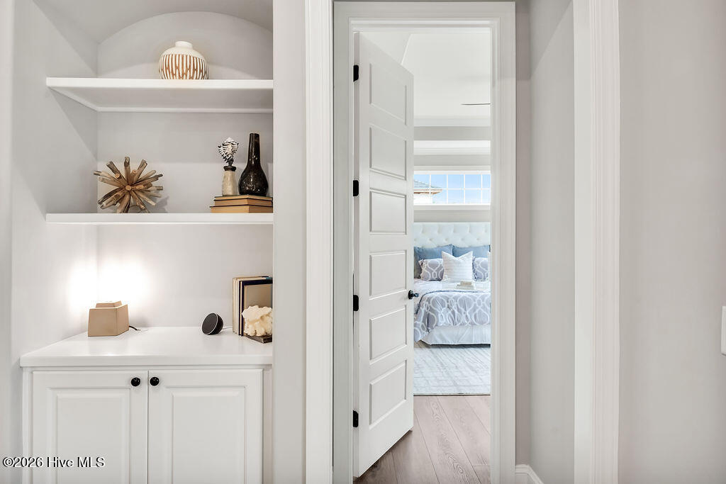 100517231 | Photo 15