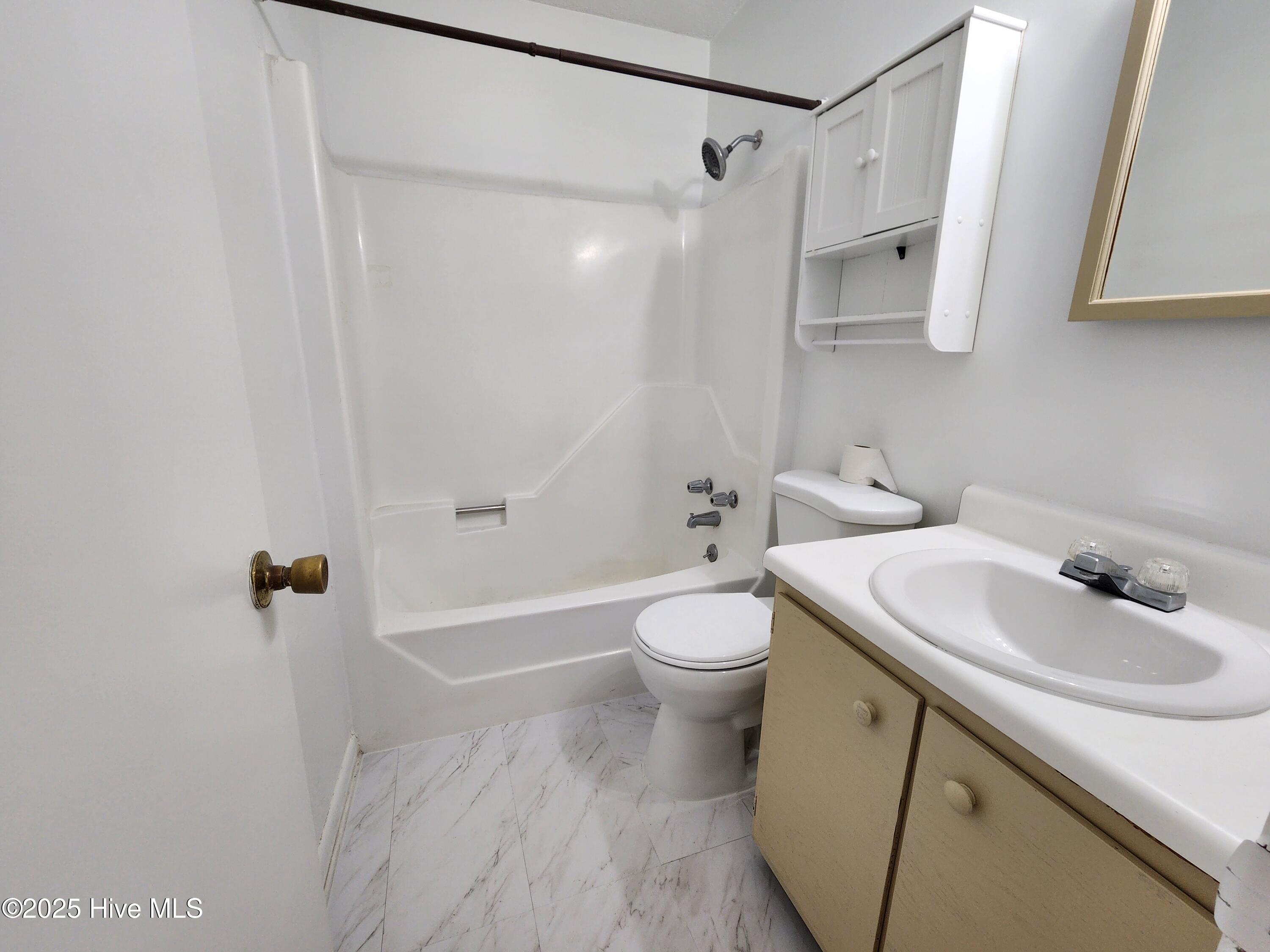 100546811 | Photo 10