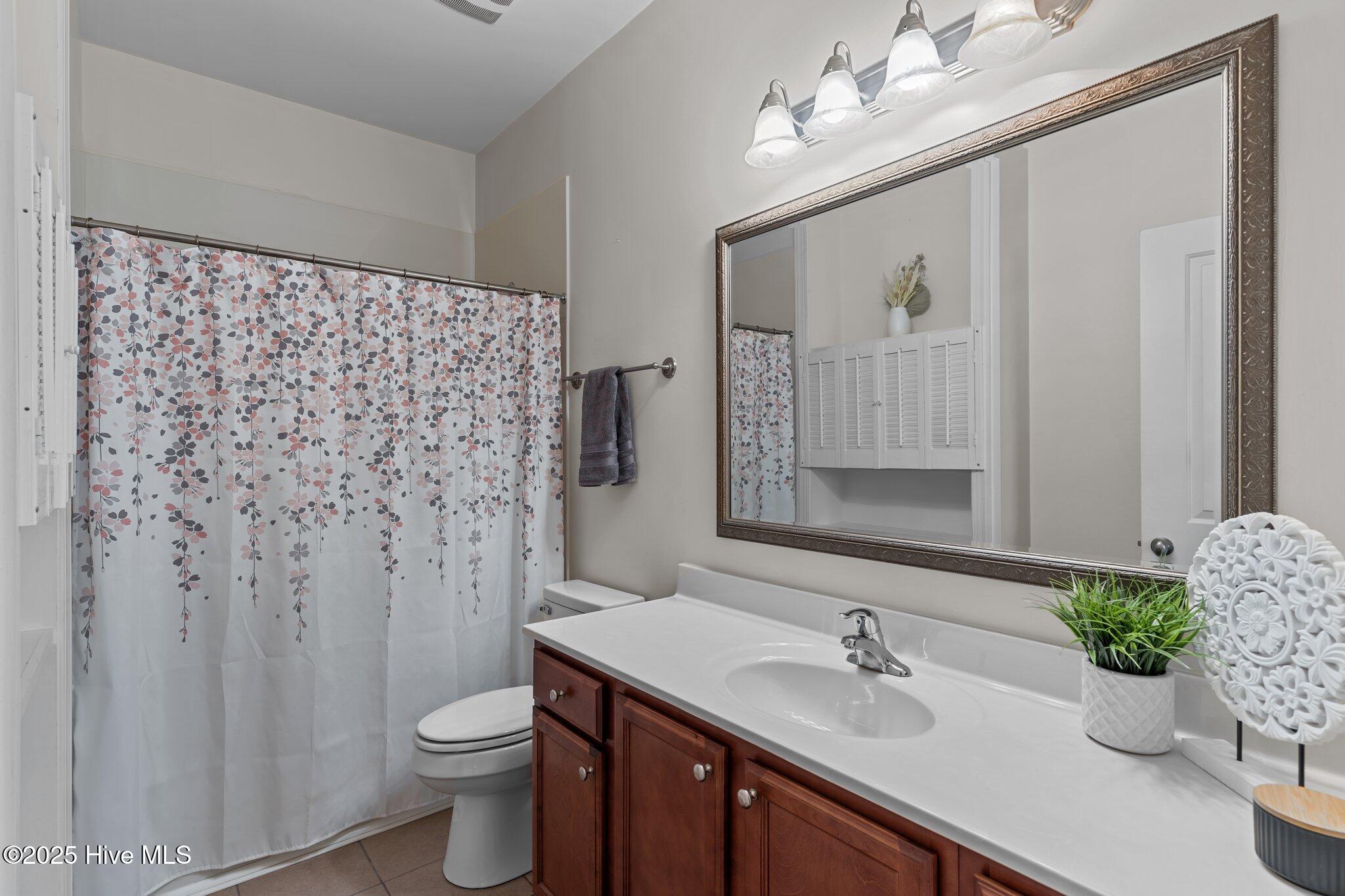 100513214 | Photo 27