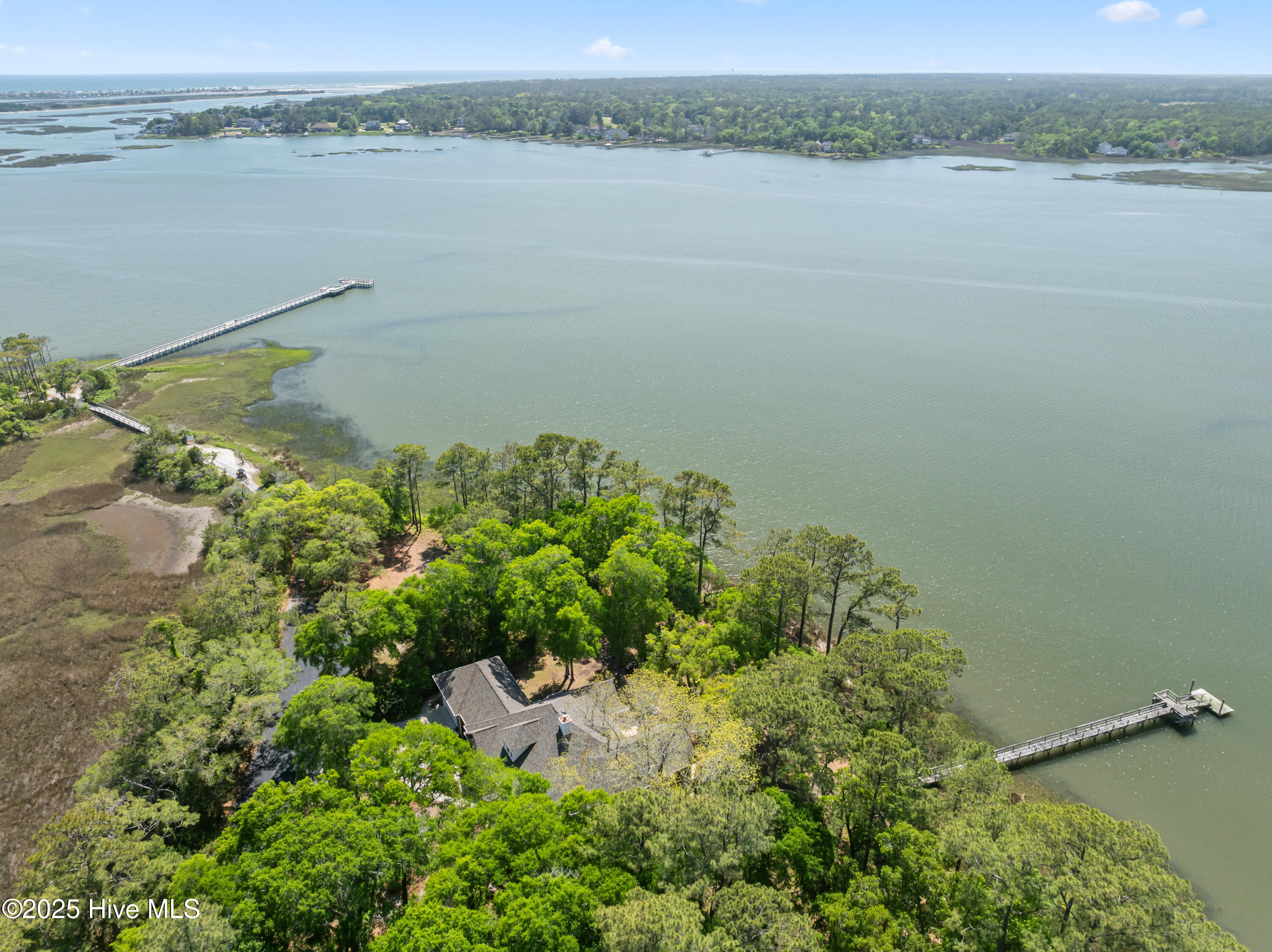 100570378 | Photo 66