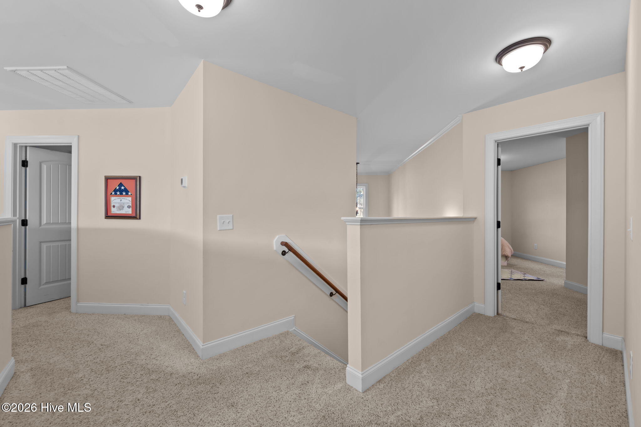 100556667 | Photo 43