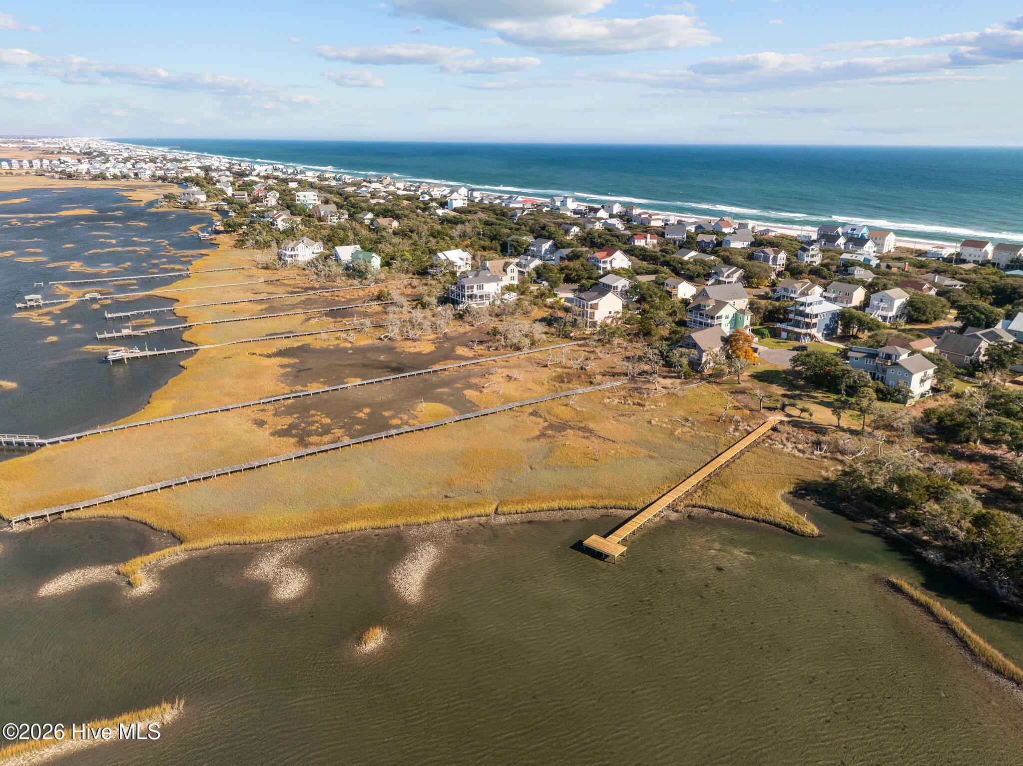 Homes for sale in Surf City, NC | 34 N Oak Ct, Surf City, NC 28445 | MLS# 100547733
