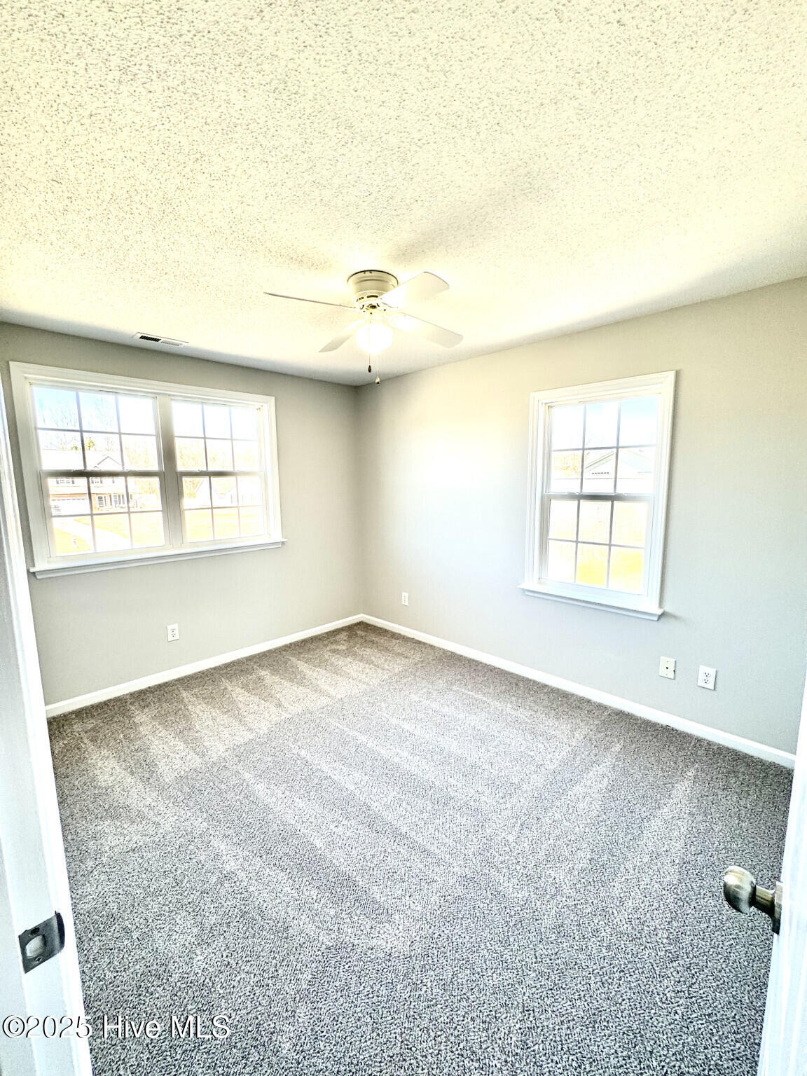 112 Orkney Drive, Jacksonville, NC 28540 – photo 18: 17) 54999-67dcada6894fd