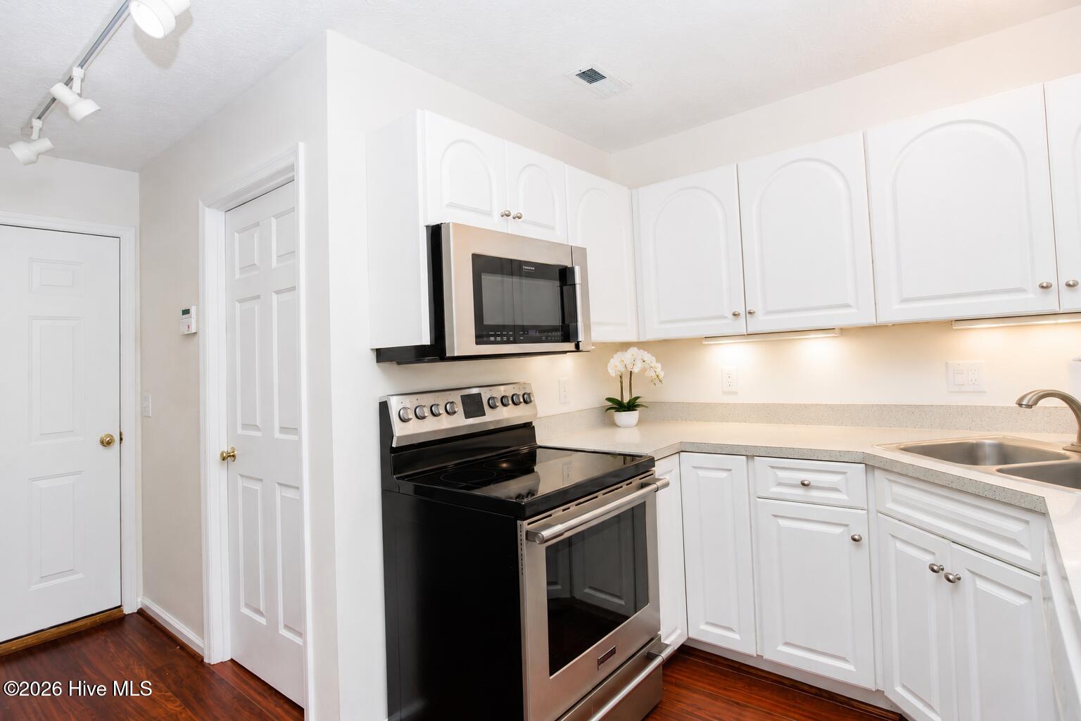 Exterior photo of 320 Hiscott Lane, Pinehurst, NC 28374. MLS: 100583091