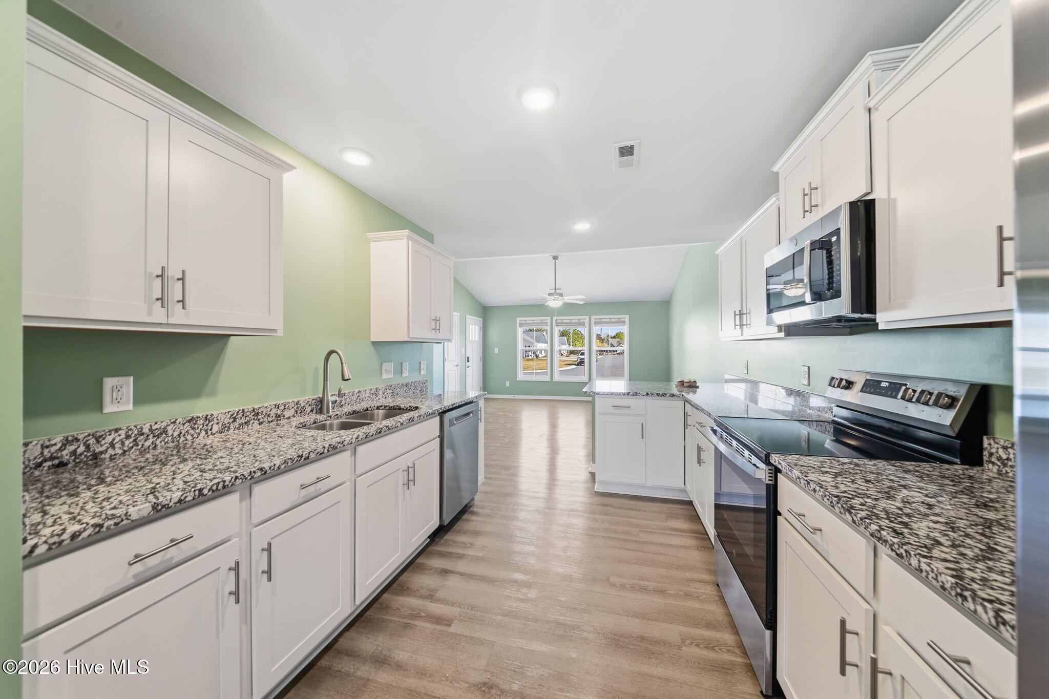 700 Discovery Cove,Newport