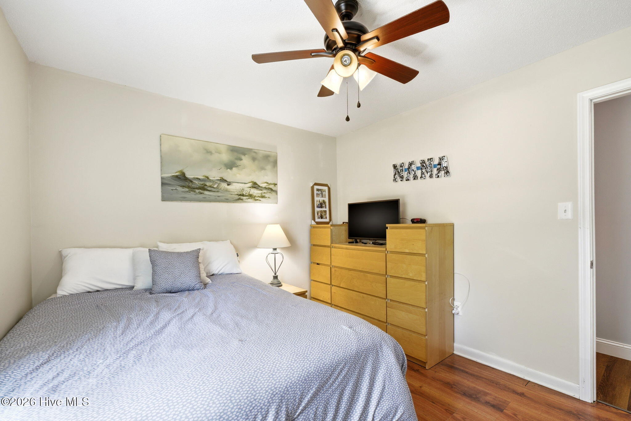 100564618 | Photo 39