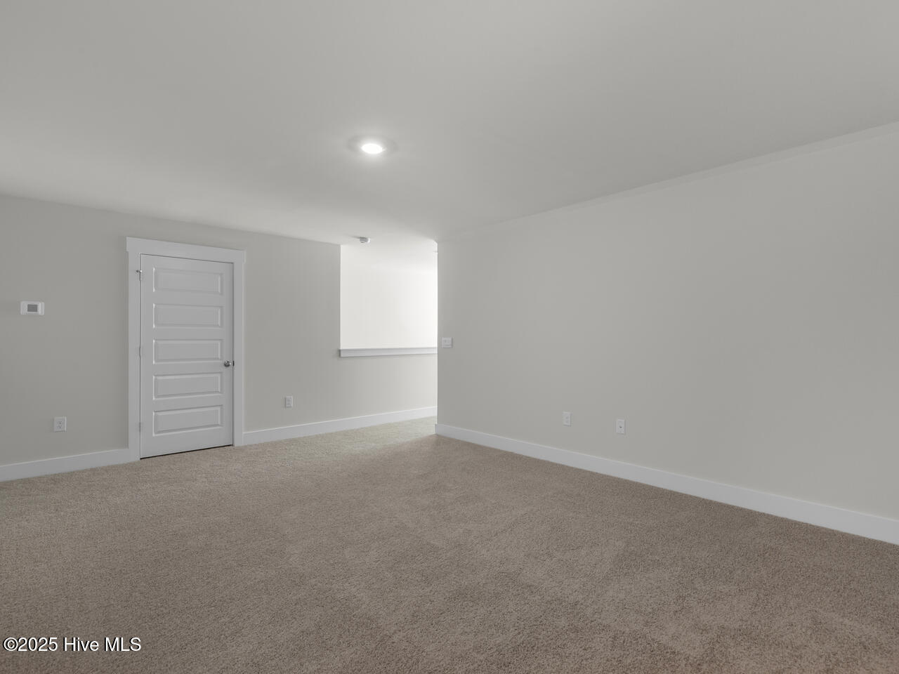 100556829 | Photo 32